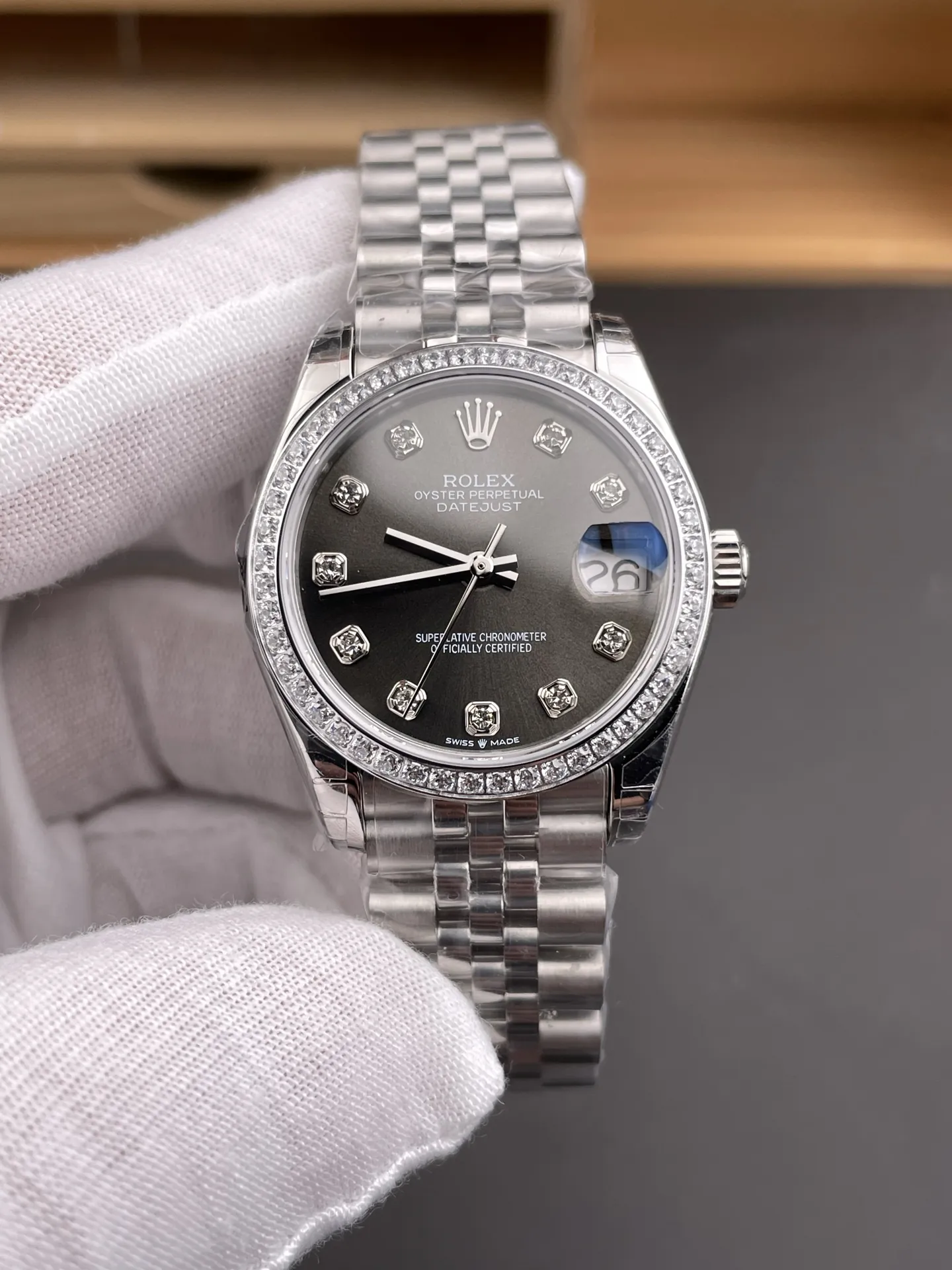 Rolex Datejust Diamond Bezel Ladies 31mm