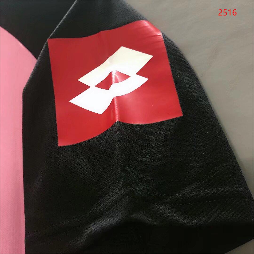 2002/2003 Juventus black and pink retro jersey