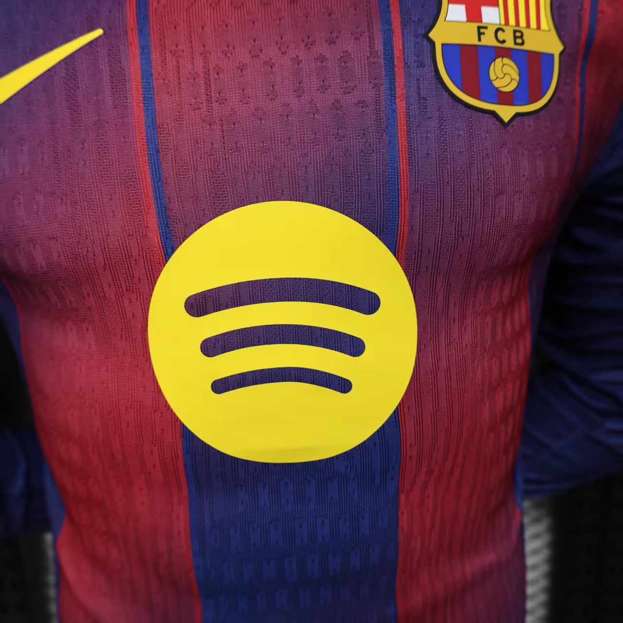 2025-26 Barcelona Home Long Sleeve Jersey - Player Edition