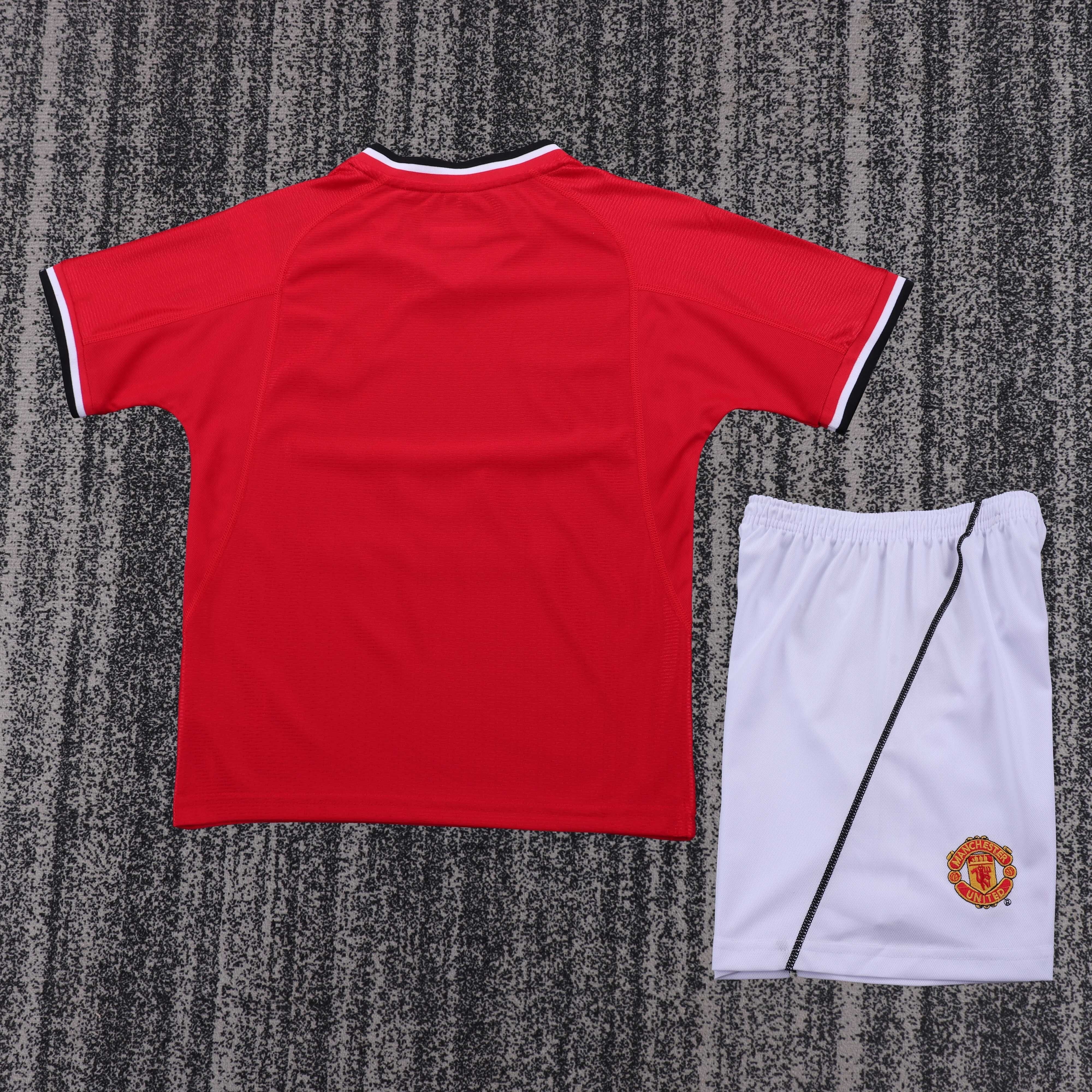 2000-02 Manchester United Home Retro Children's Jersey Set - Fans Edition