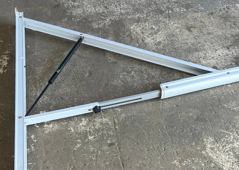 Used Dometic Awning Arm, Idler (Rear), White, Standard, 66 - 3312487.022B