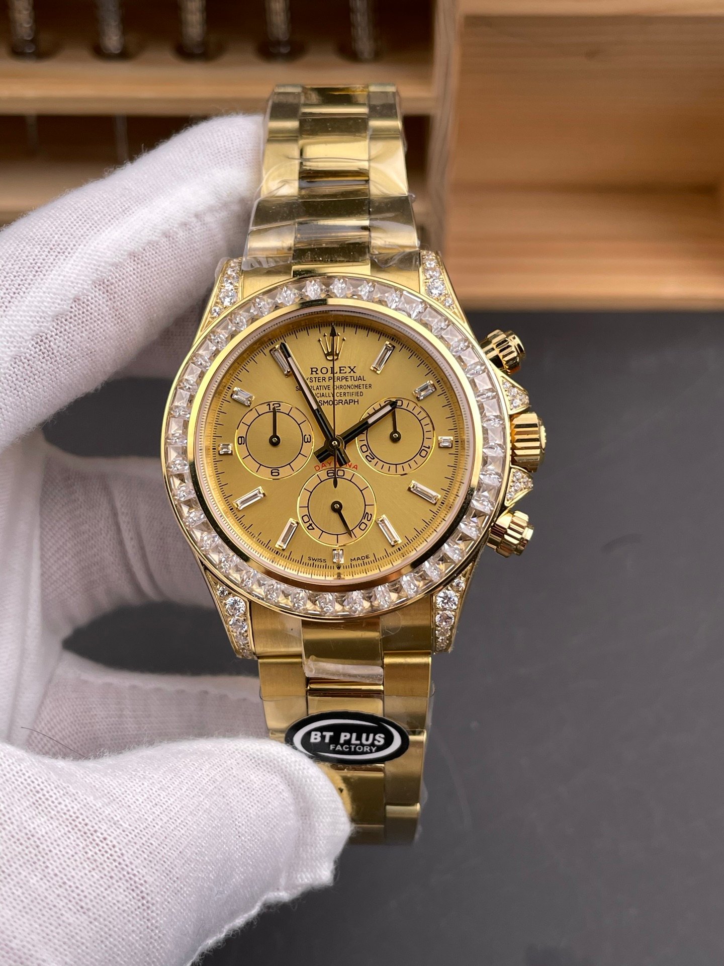 Rolex Daytona Full Gold Baguette Diamond