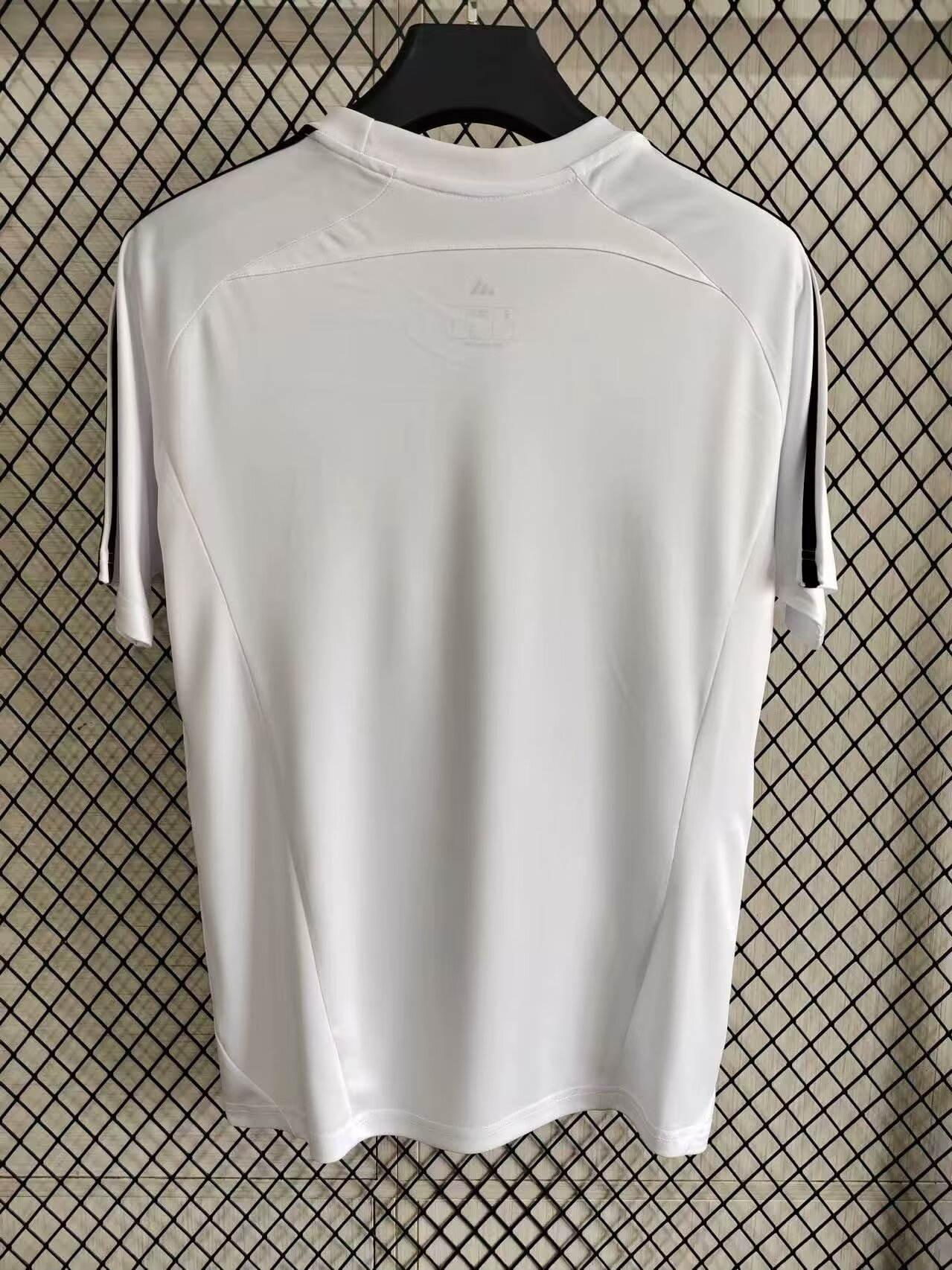 2025-26 Real Madrid T-shirt - Blood White - Fan Edition