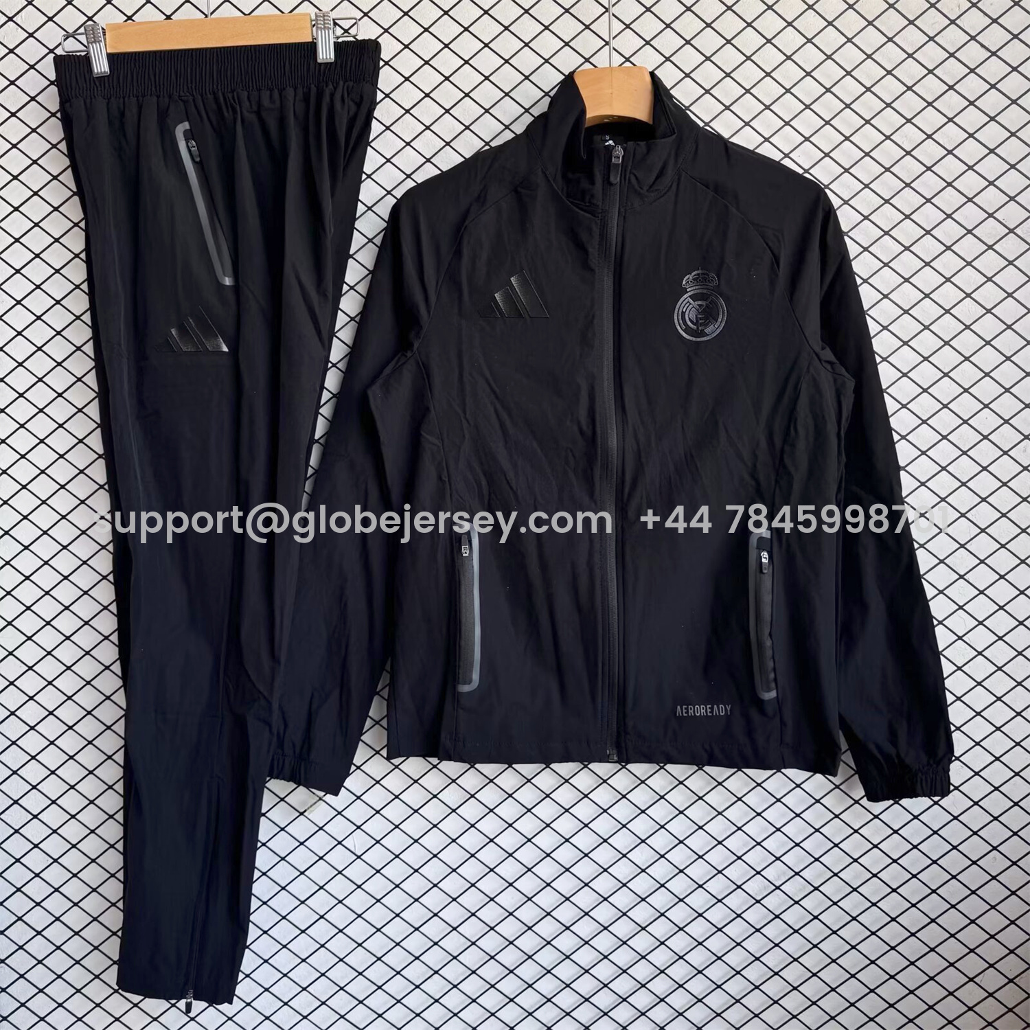 Real Madrid 25-26 Black Logo Windbreaker Training Set - Black Top and Pants