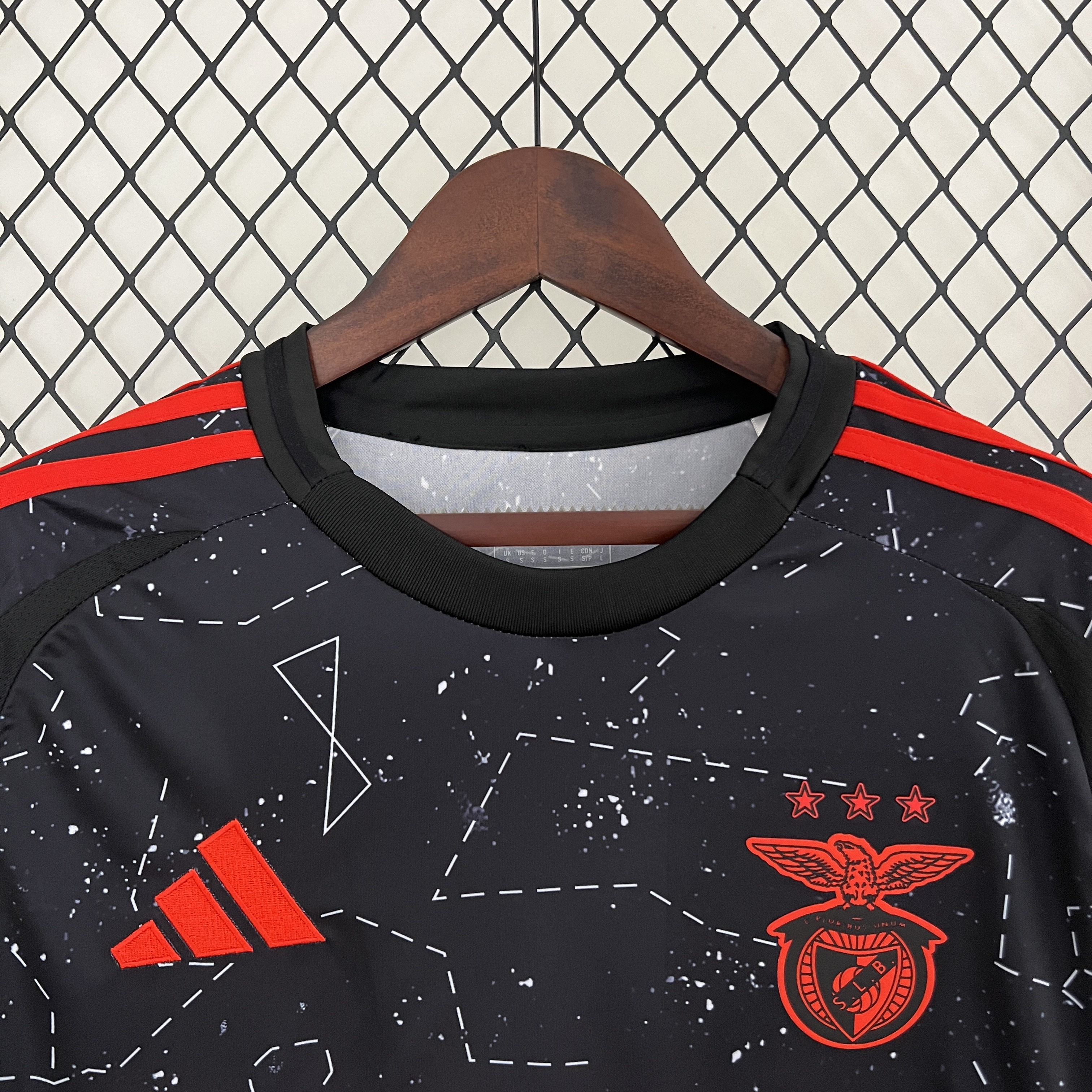 2024/25 Benfica Away Shirt