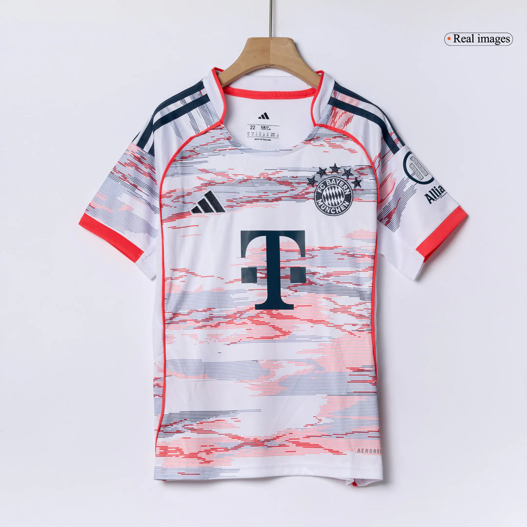 Bayern Munich Kid's Away Kit - Jersey+Shorts 2025/26