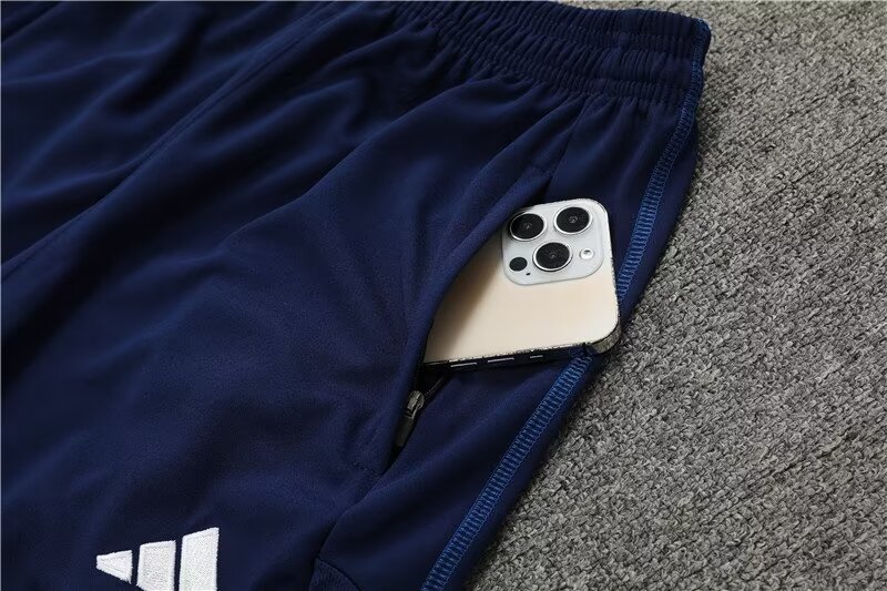 2023/2024 Manchester United half-pull training suit sapphire blue suit 1:1 Thai quality