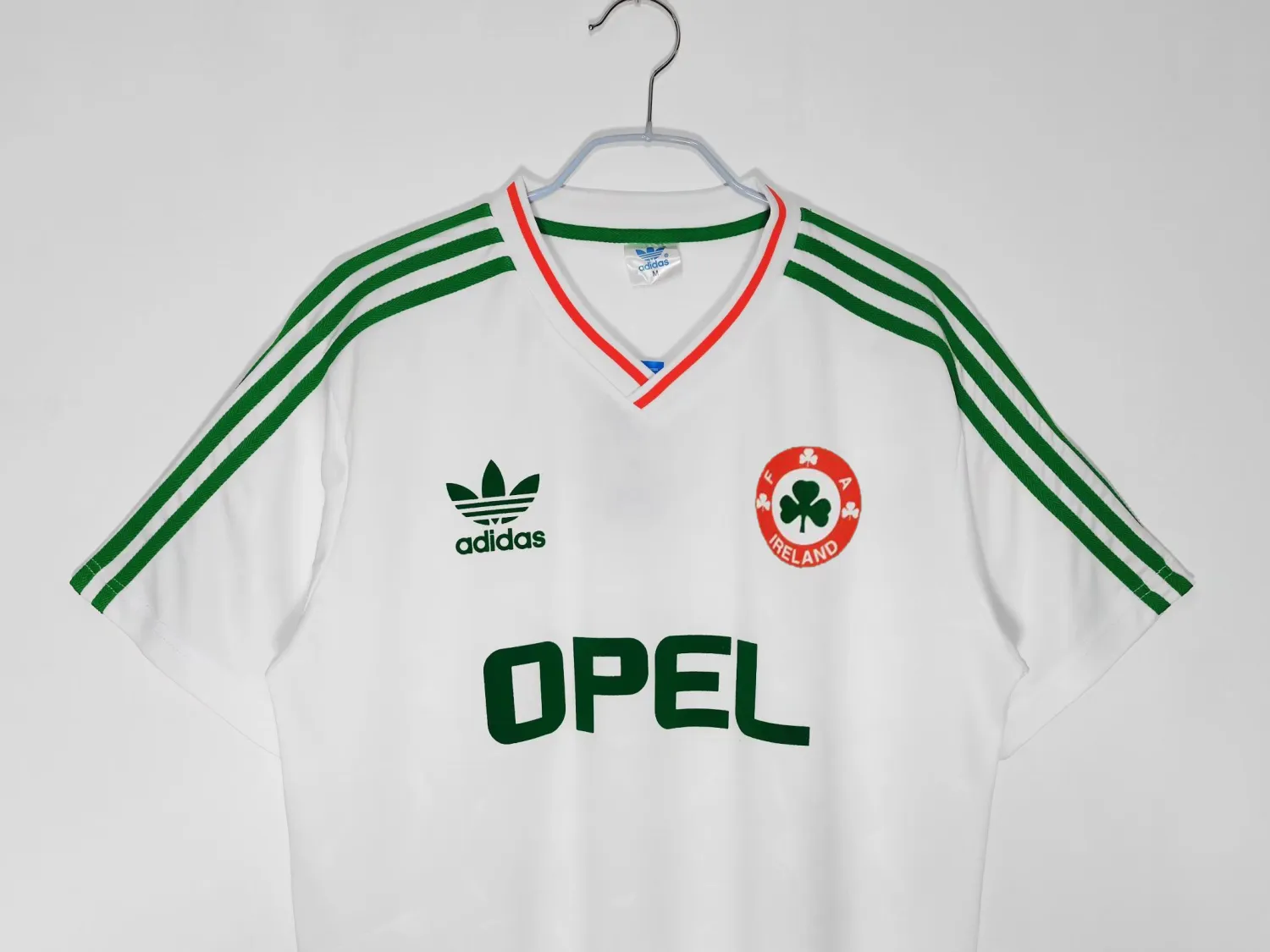 1990/92 Ireland away retro jersey
