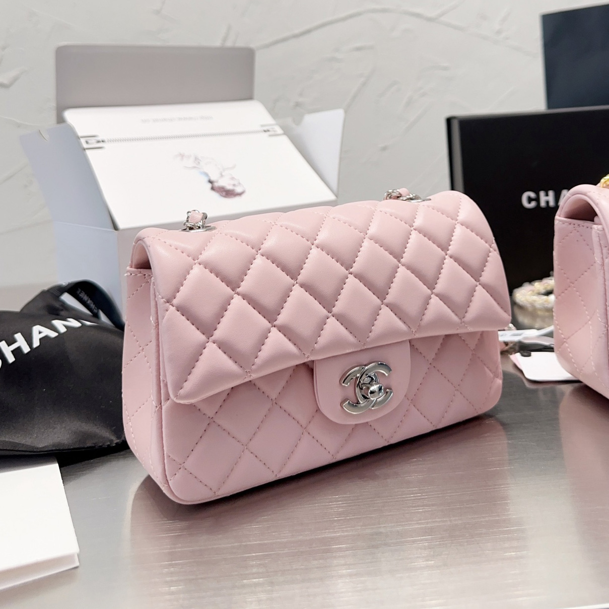 Chanel Classic Flag Bag Small Pink 20 cm
