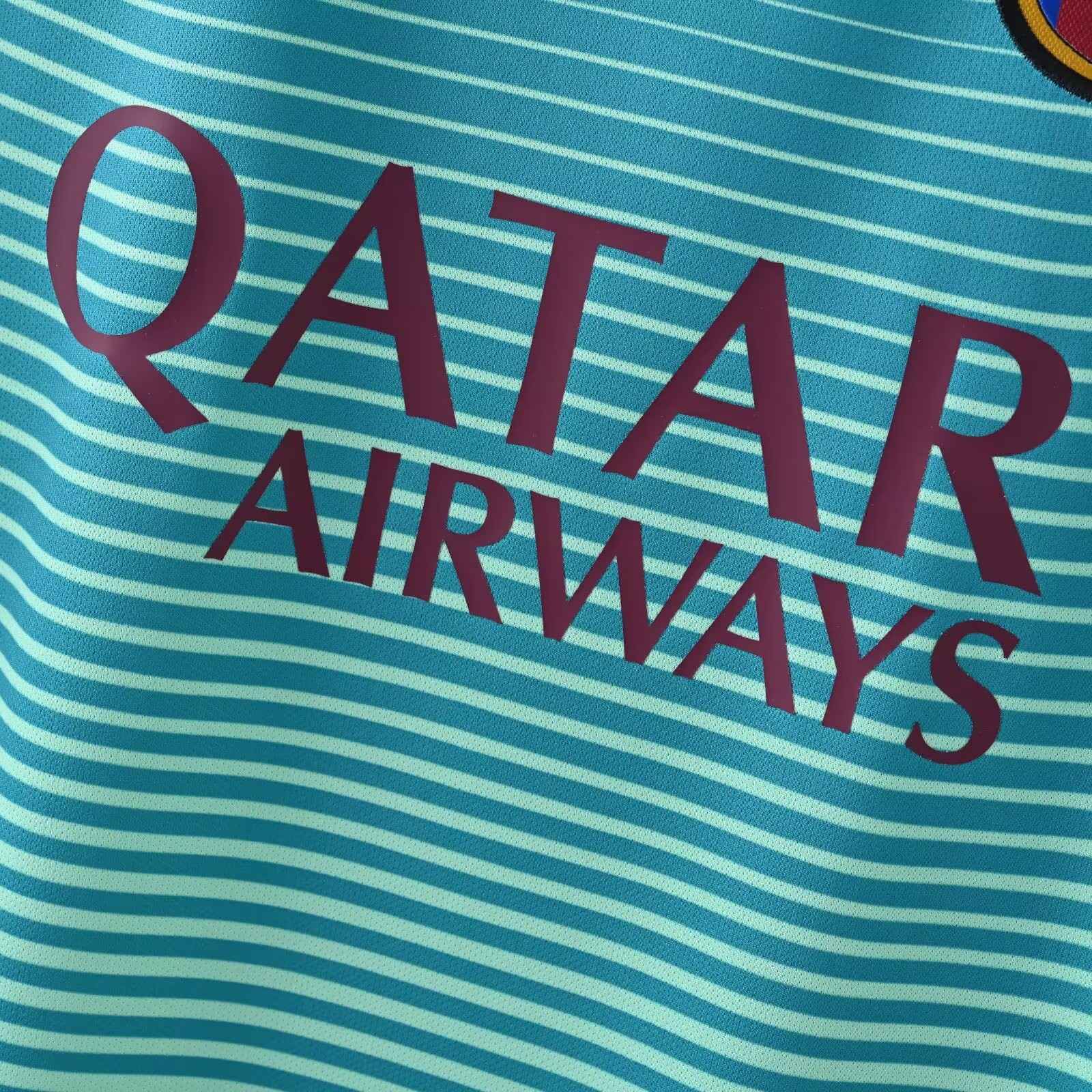 2016/2017 Retro Barcelona Away Football Shirt 1:1 Thai Quality
