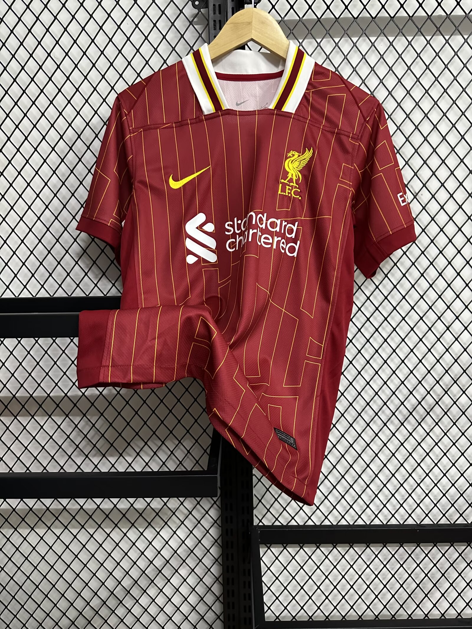 2024/25 Liverpool home jersey-Fans