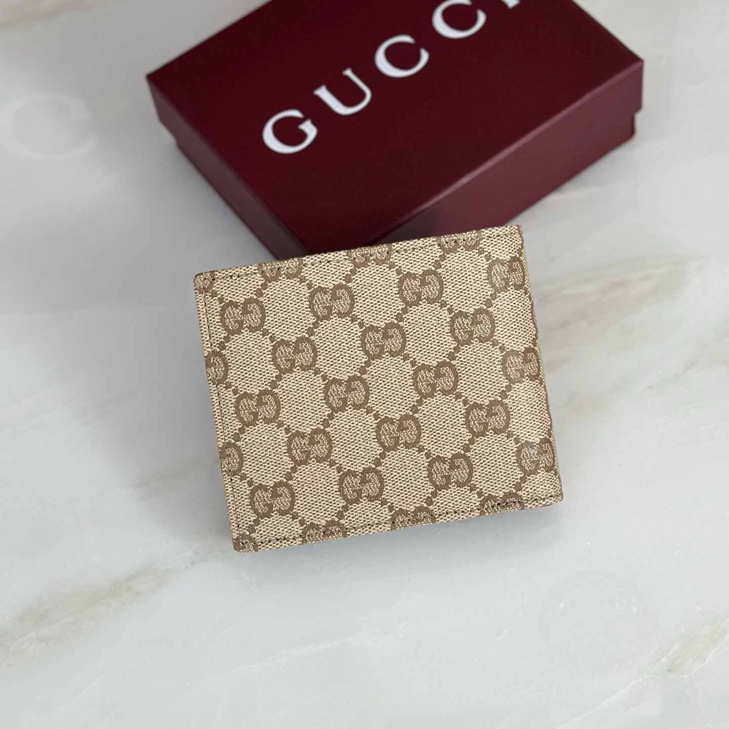 Gucci Essence Classic Bi-fold Wallet