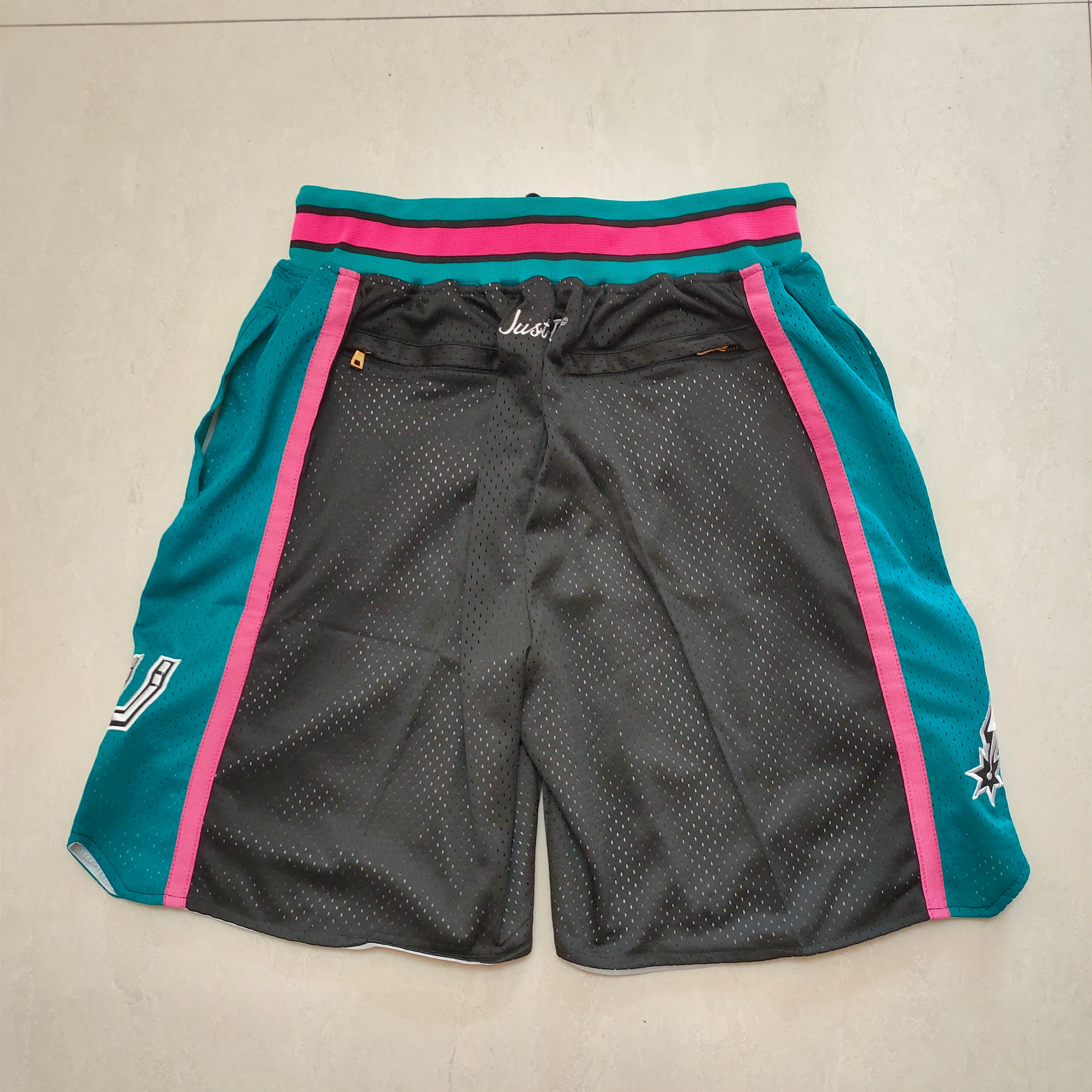 San Antonio Spurs black pocket pants