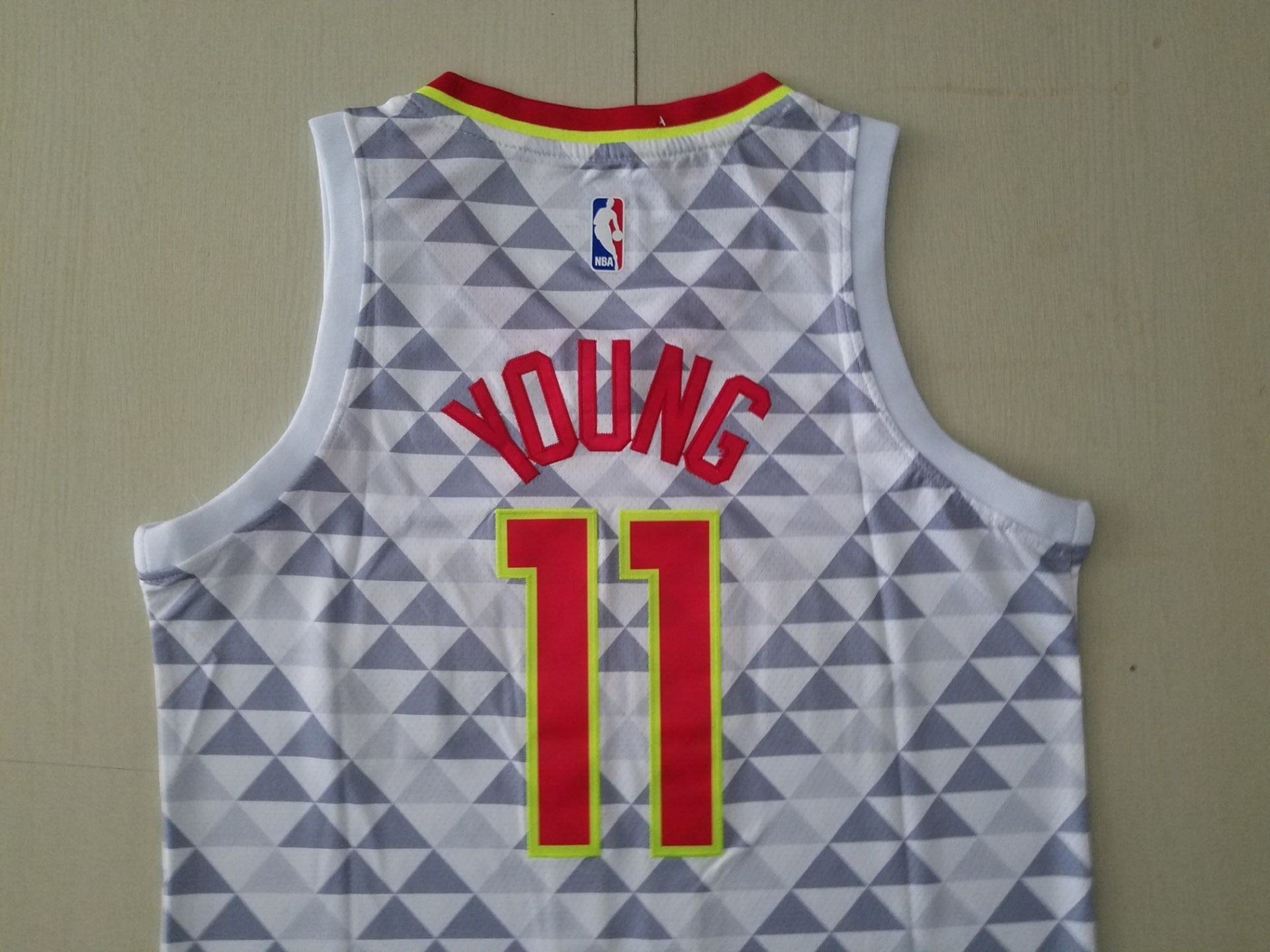 Men's Atlanta Hawks Trae Young #11 White Swingman Player Jersey