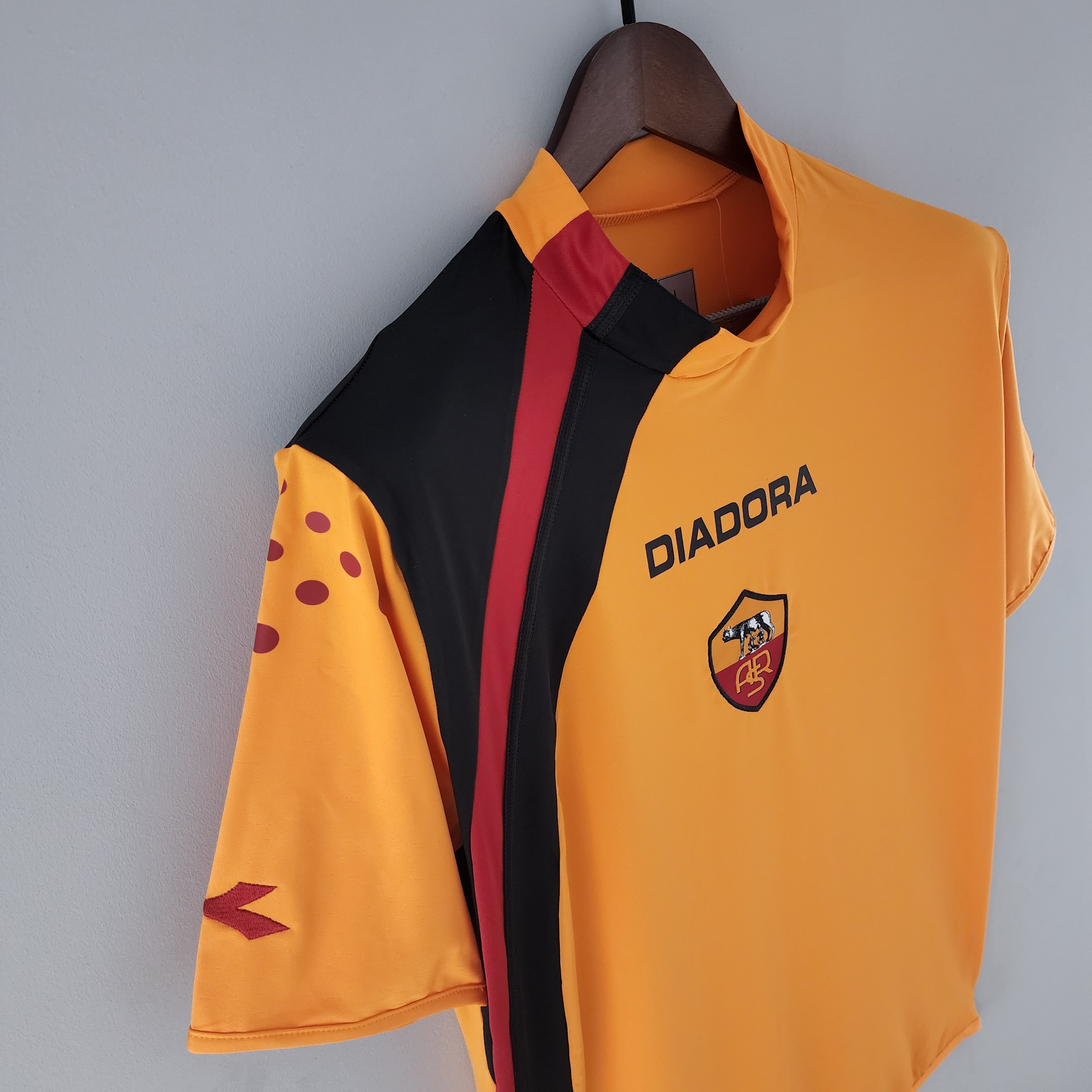 2005/06 Roma Home Retro Jersey