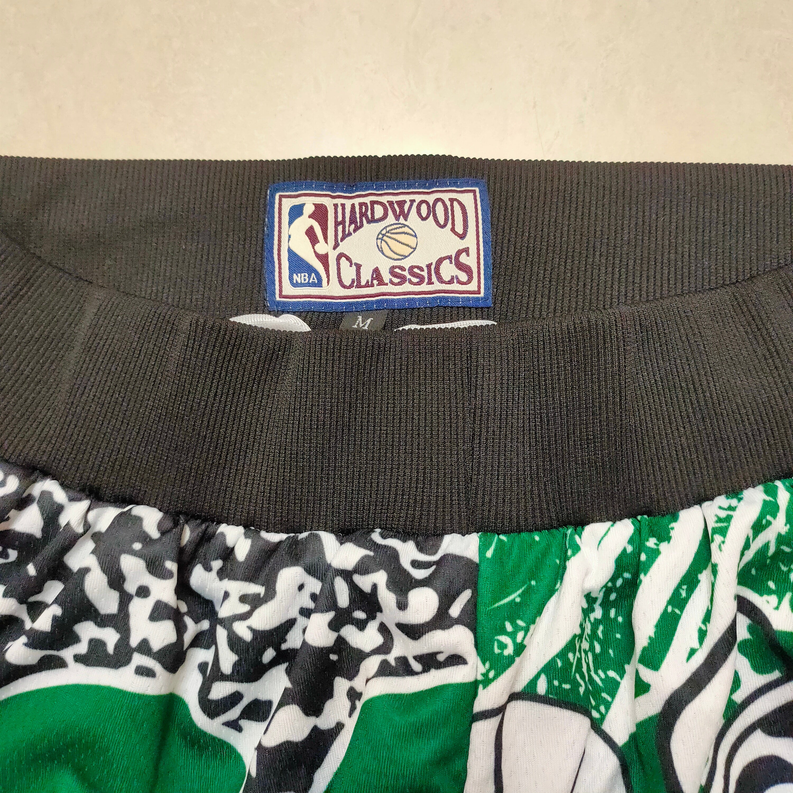 Boston Celtics MitchellNessMN large logo sweatpants