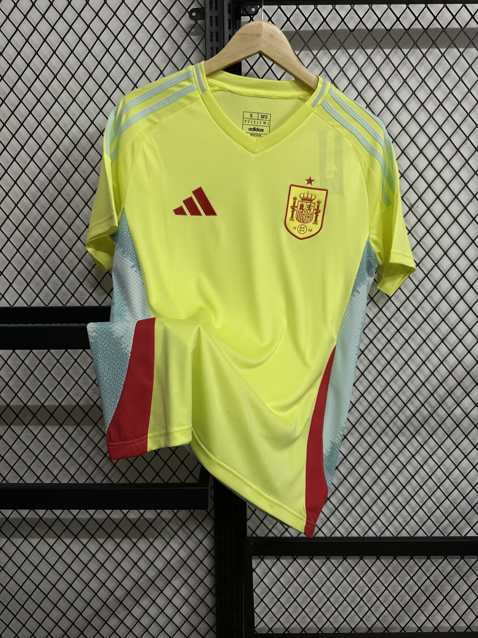 2024/25 Spain Away Jersey 1:1 Thailand Quality