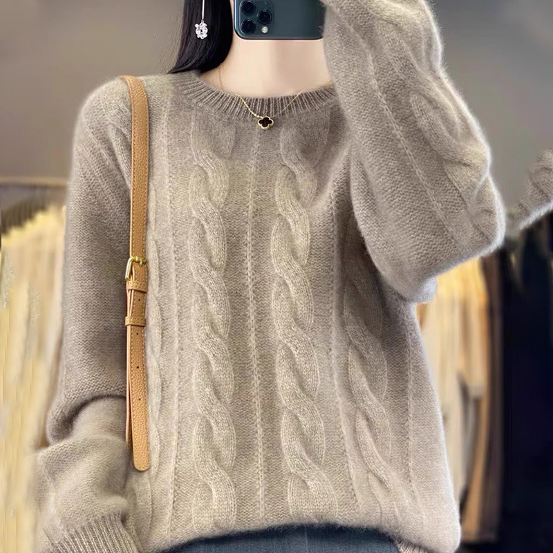 Women's 100% Mongolian Cashmere Sweater �?Classic Crew Neck, Thick Knit Pullover