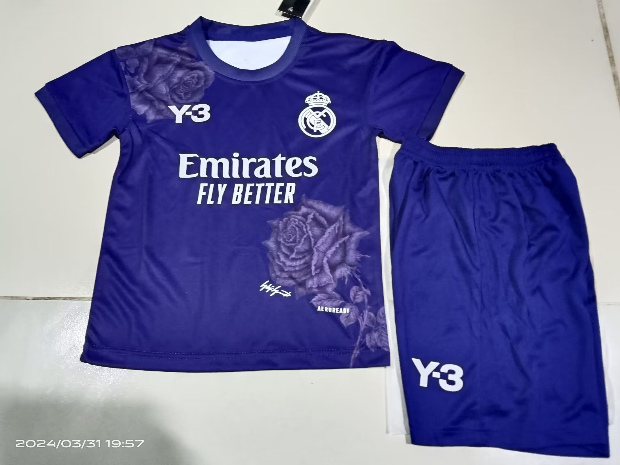 2024/25 Real Madrid Y3 kids' jersey .