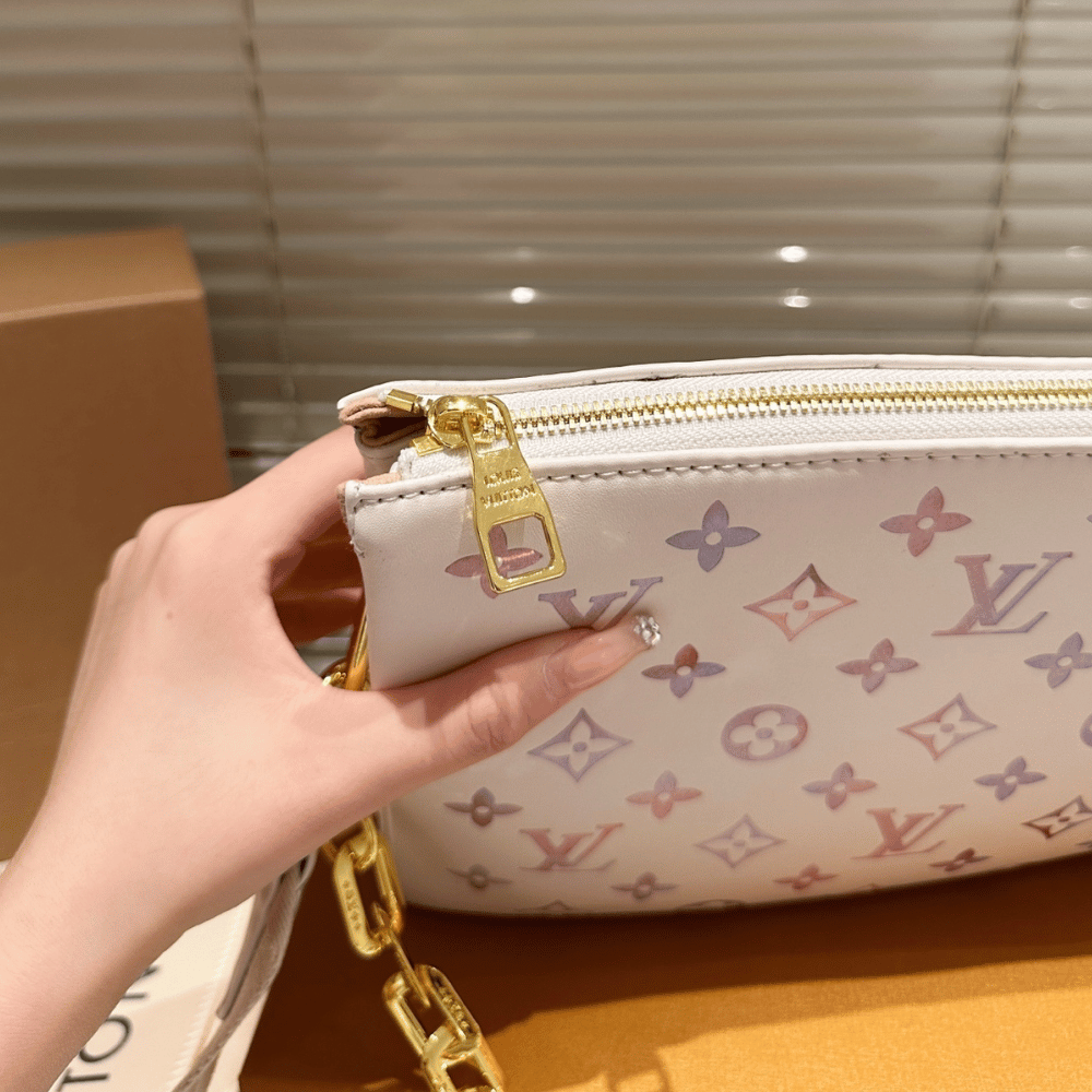 Louis Vuitton Coussin PM Dream Cream 10.2 Inches M25507