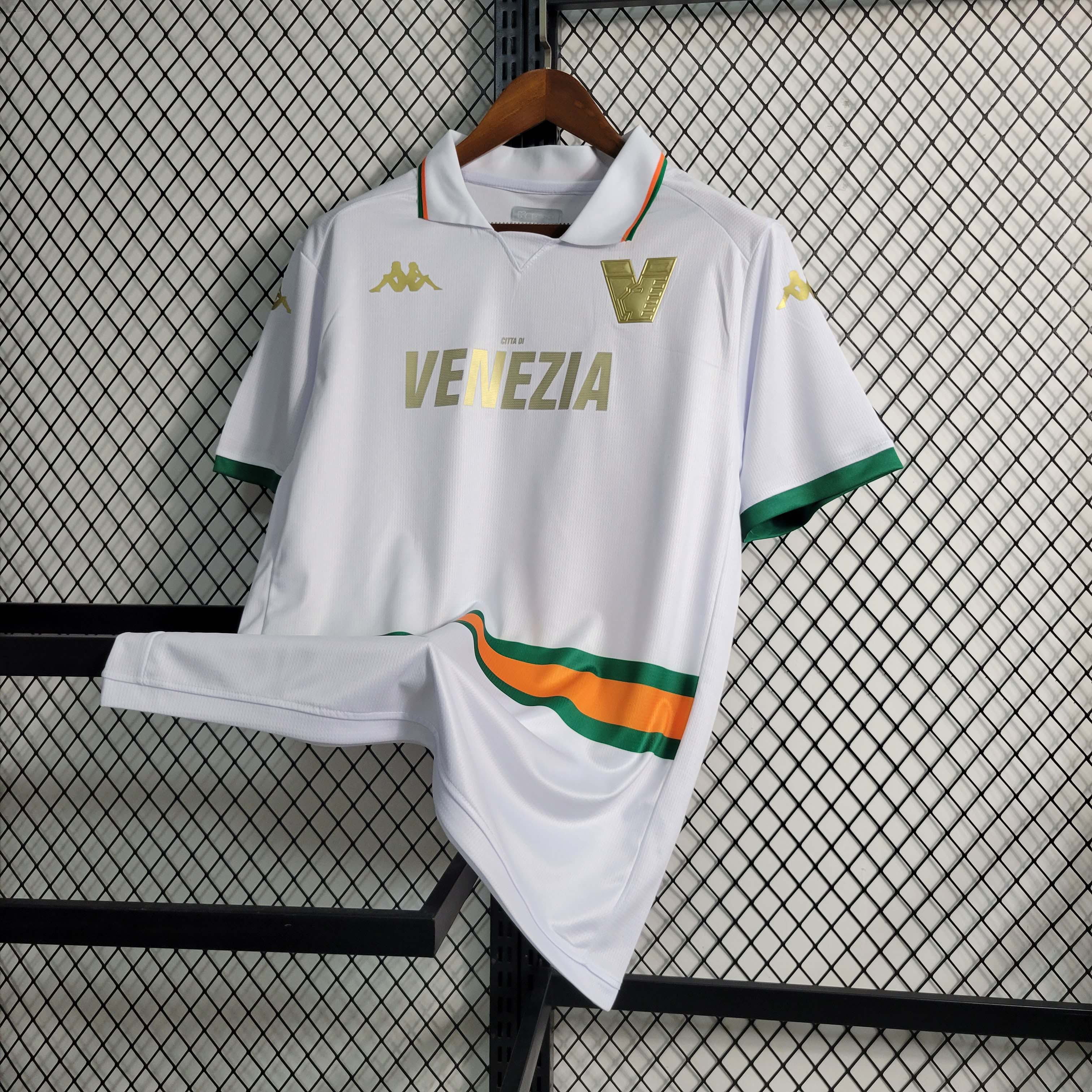 2023/2024 Venezia Away Football Jersey 1:1 Thai Quality - Fans Edition