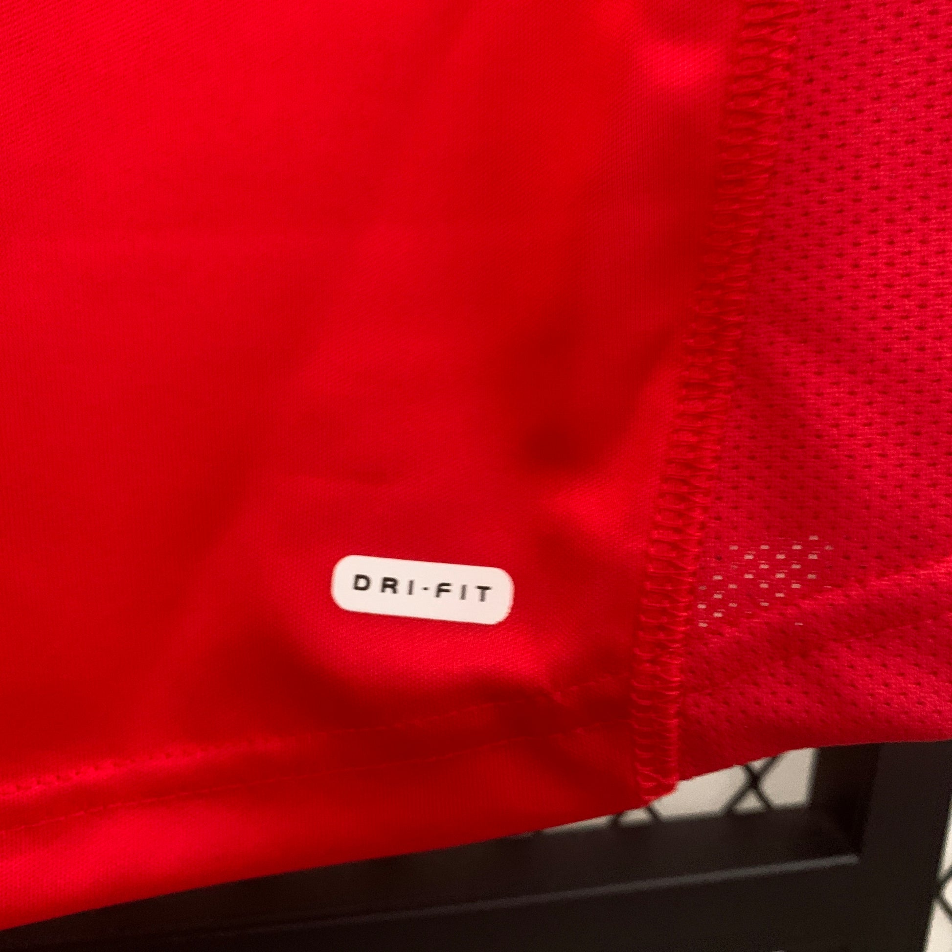 2001/2002 Retro Arsenal Home Football Shirt 1:1 Thai Quality