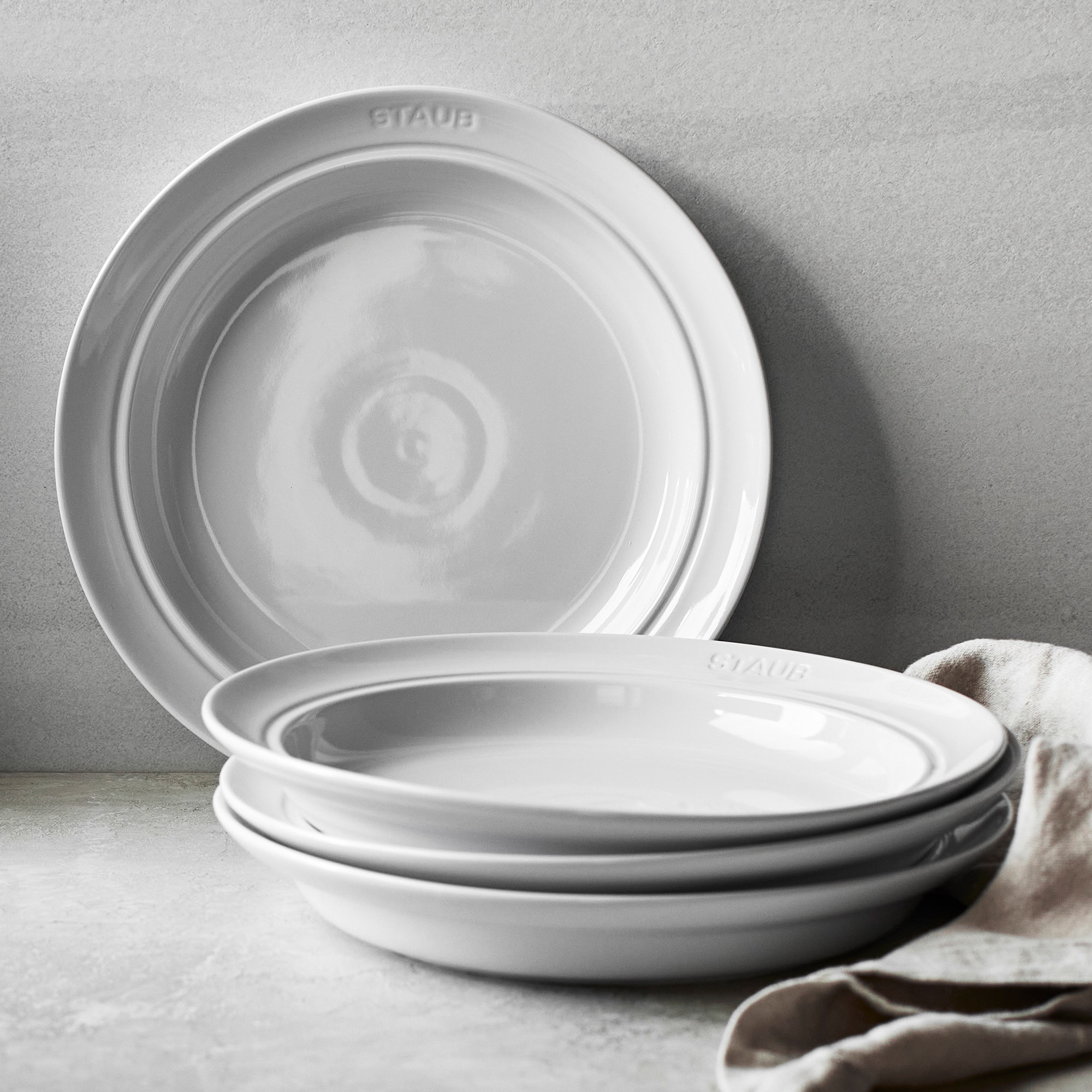 Staub Dinnerware 20-piece Set, Service for 4