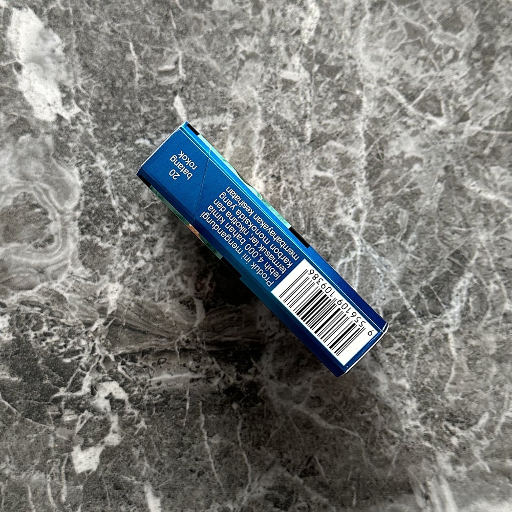 Dunhill Blue (Lights)