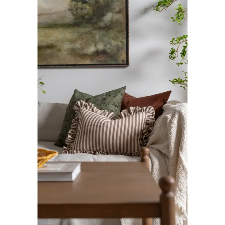 Hudson Ruffle Pillow Cover