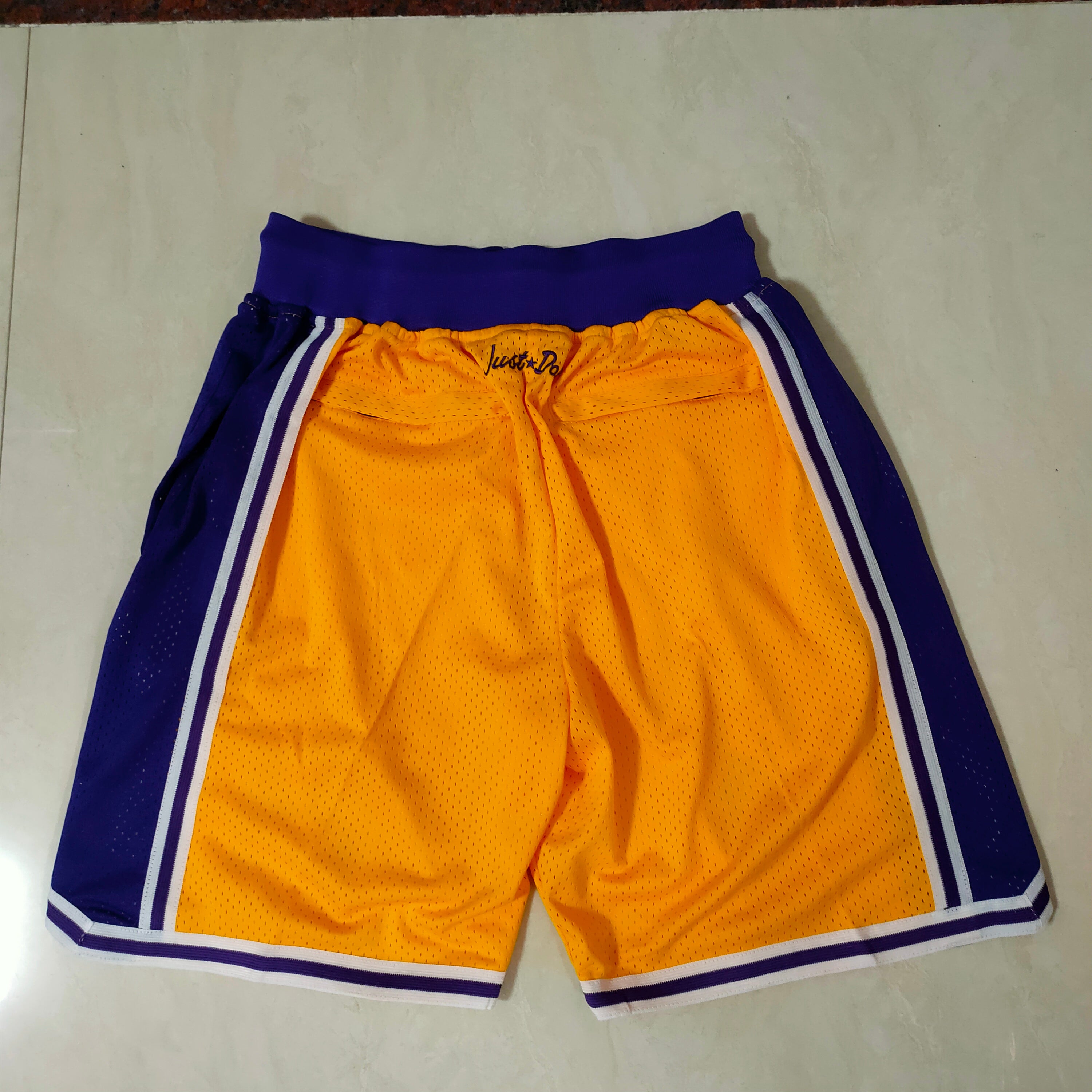 Los Angeles Lakers Kobe Bryant Yellow Pocket