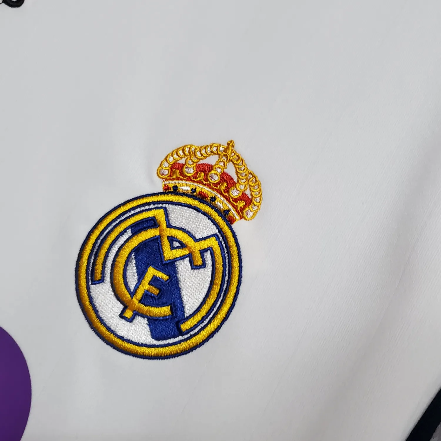 2006/07 Real Madrid Home Retro Jersey - Fans Edition