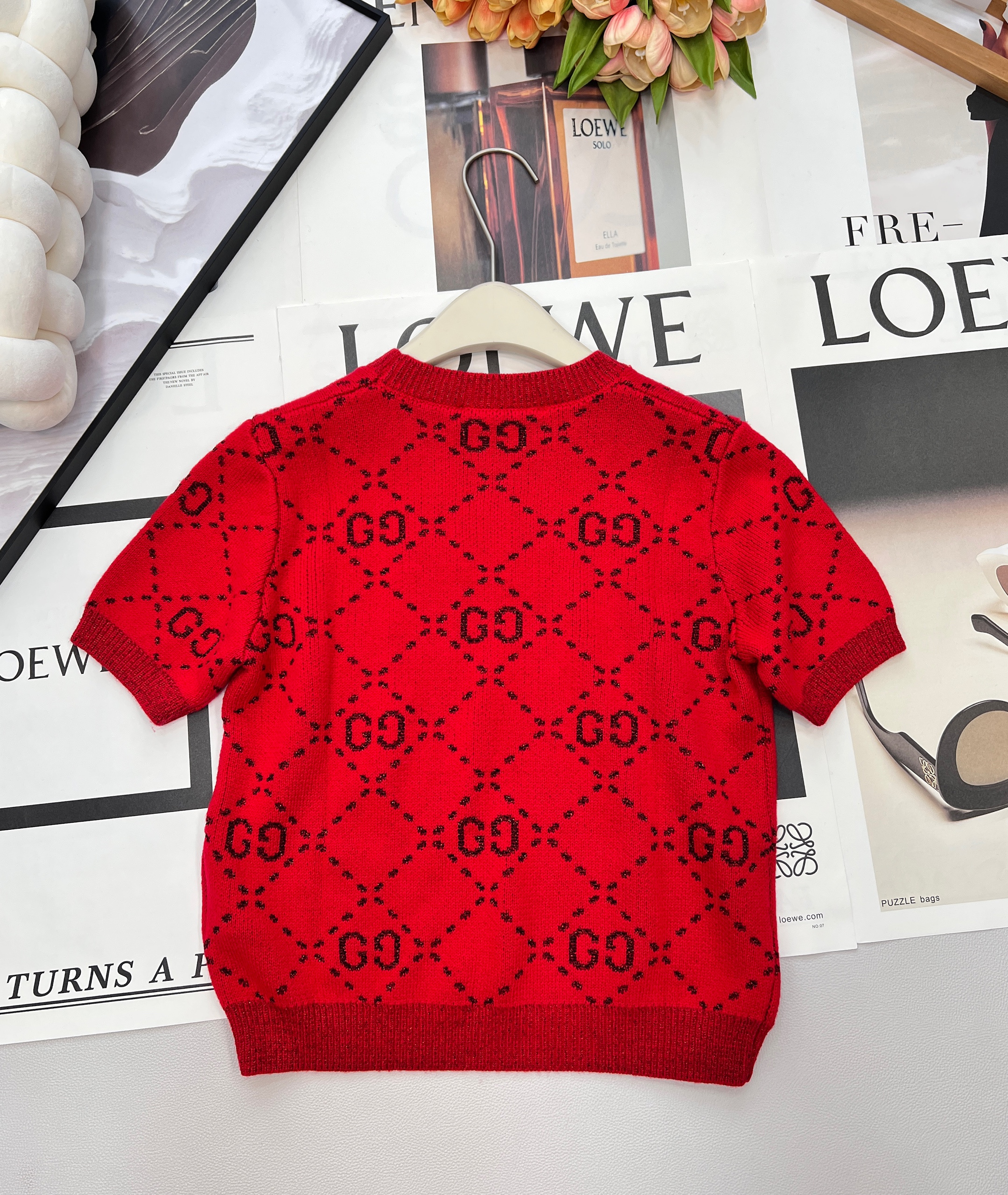 Red jacquard monogram sweater knitted short sleeves