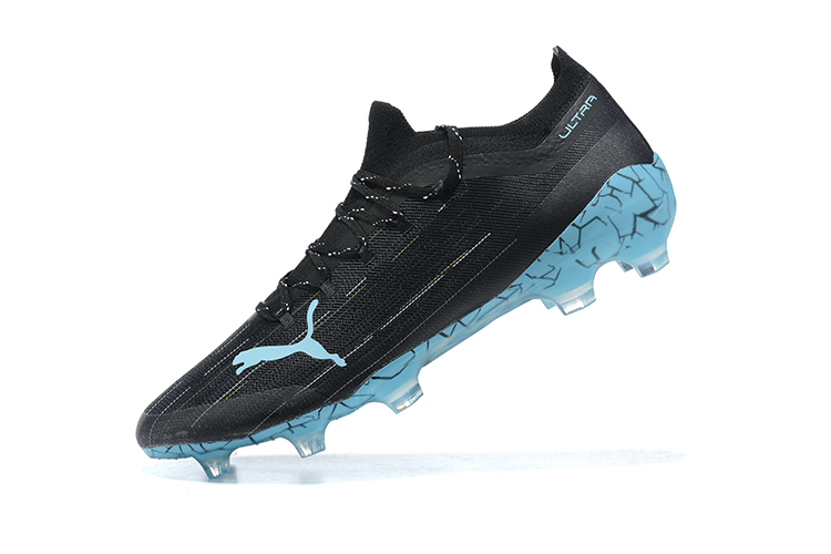 Fully knitted waterproof FG football shoes