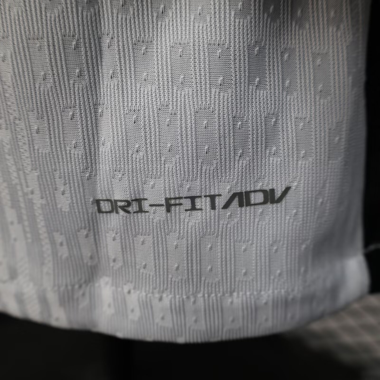 25-26 Paris Saint-Germain White Training Jersey - Player Edition