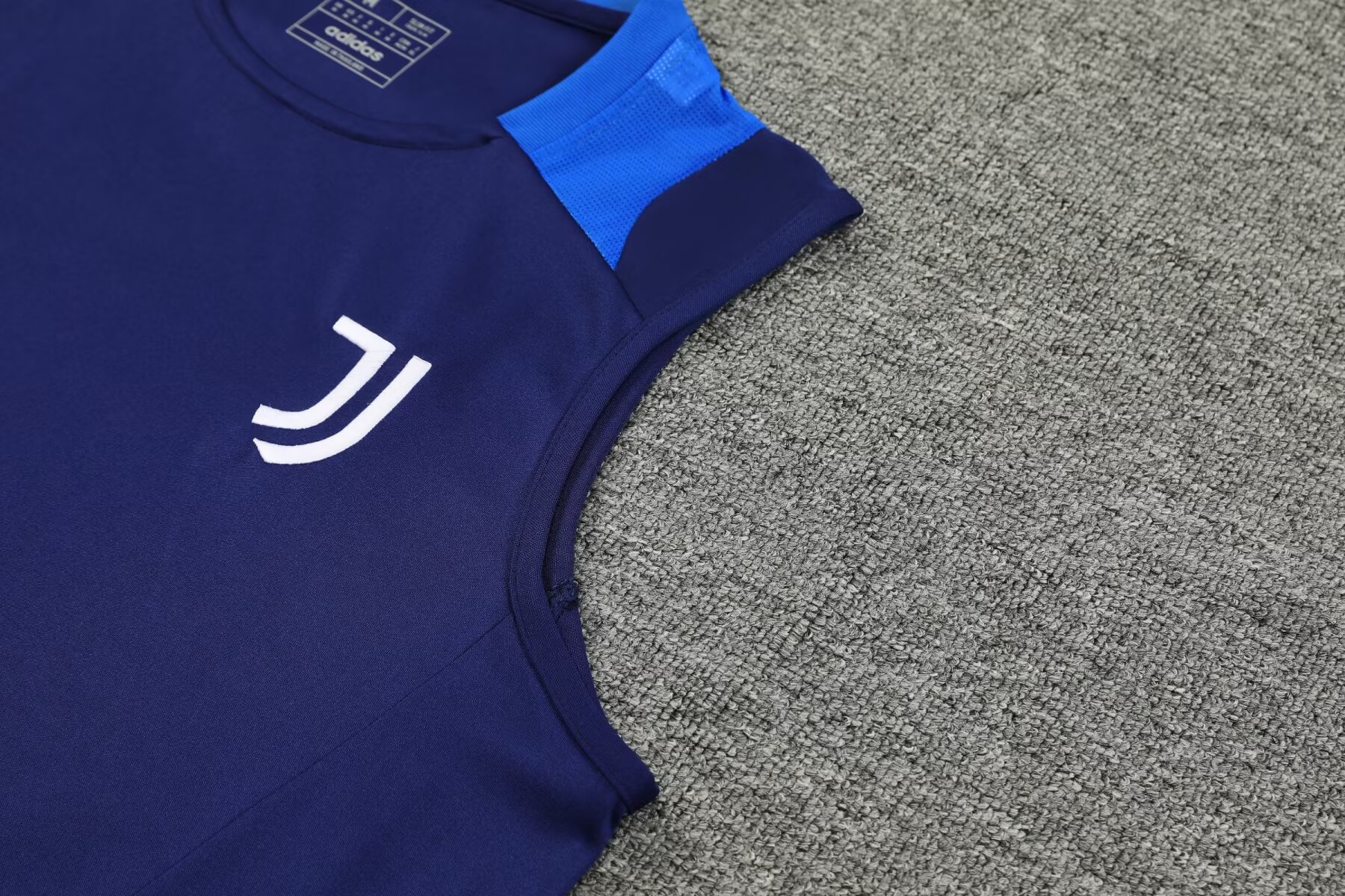 2024/25 Juventus training vest.