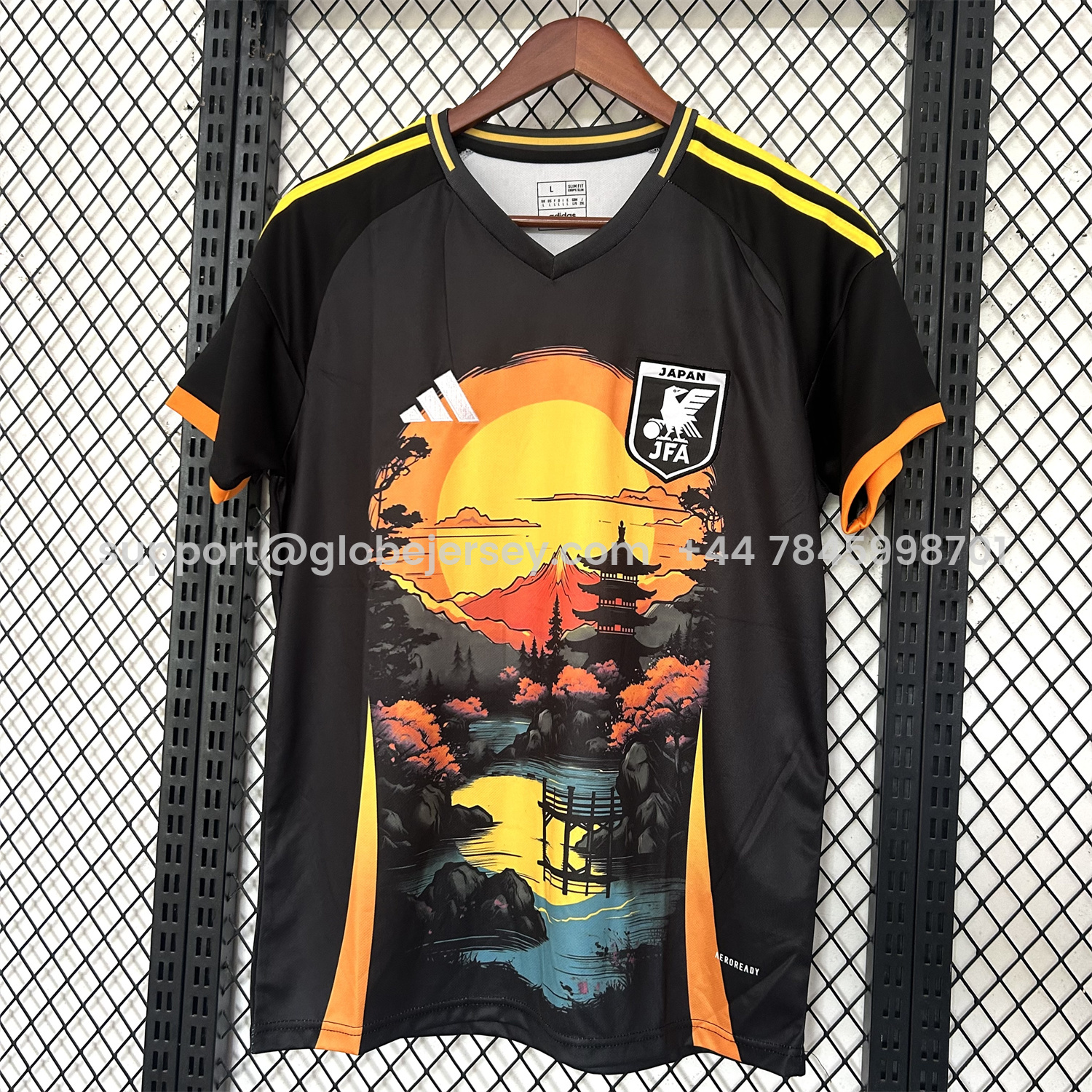 Japan 25-26 Flowing Water In Front Of The Temple At Sunset Black Special Jersey - Fans Version