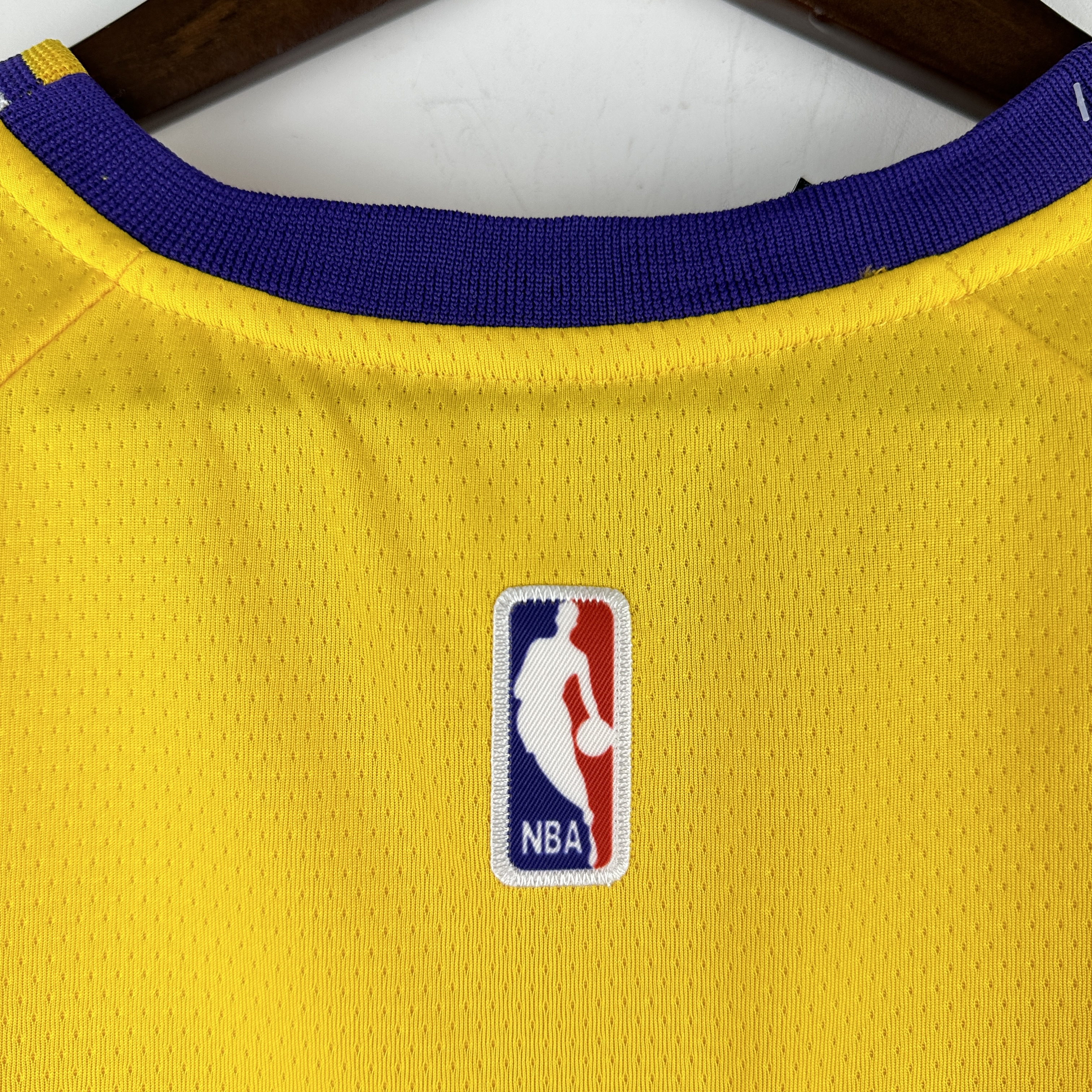 Embroidered Lakers Crew Neck Yellow No. 77 Doncic