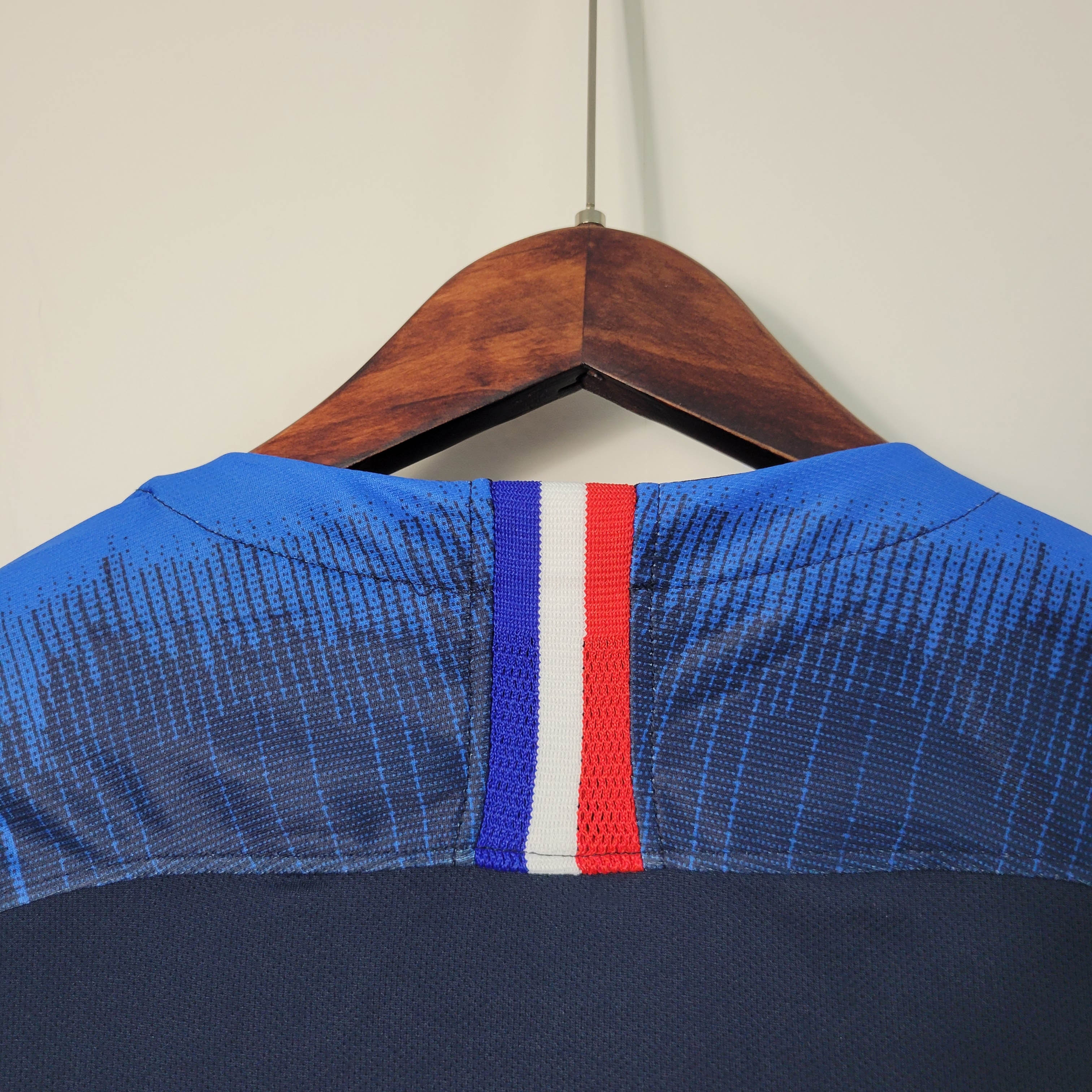 2018 Retro France Home Football Shirt - Fans Edition