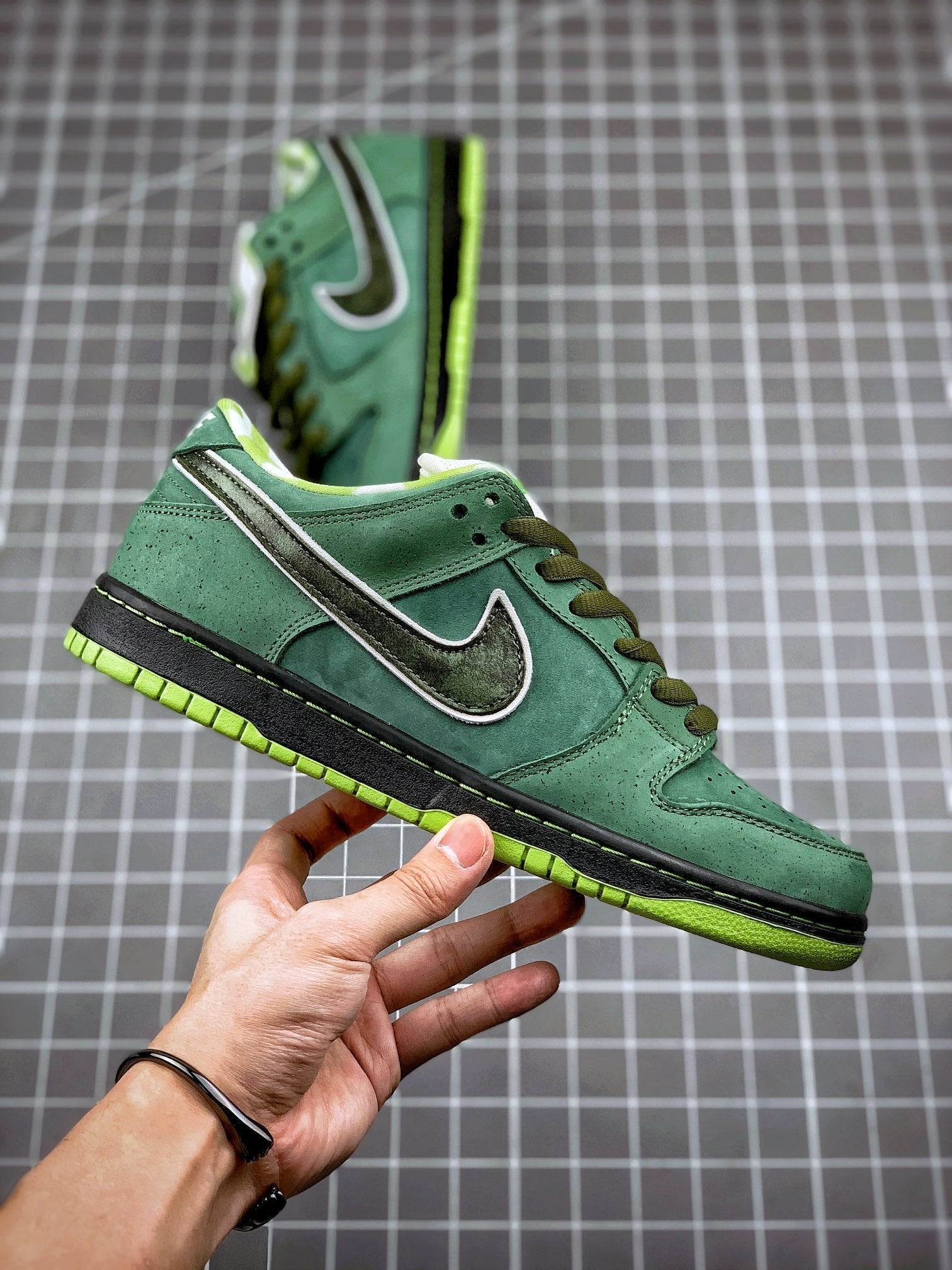 SB Dunk Low Concepts Green Lobster