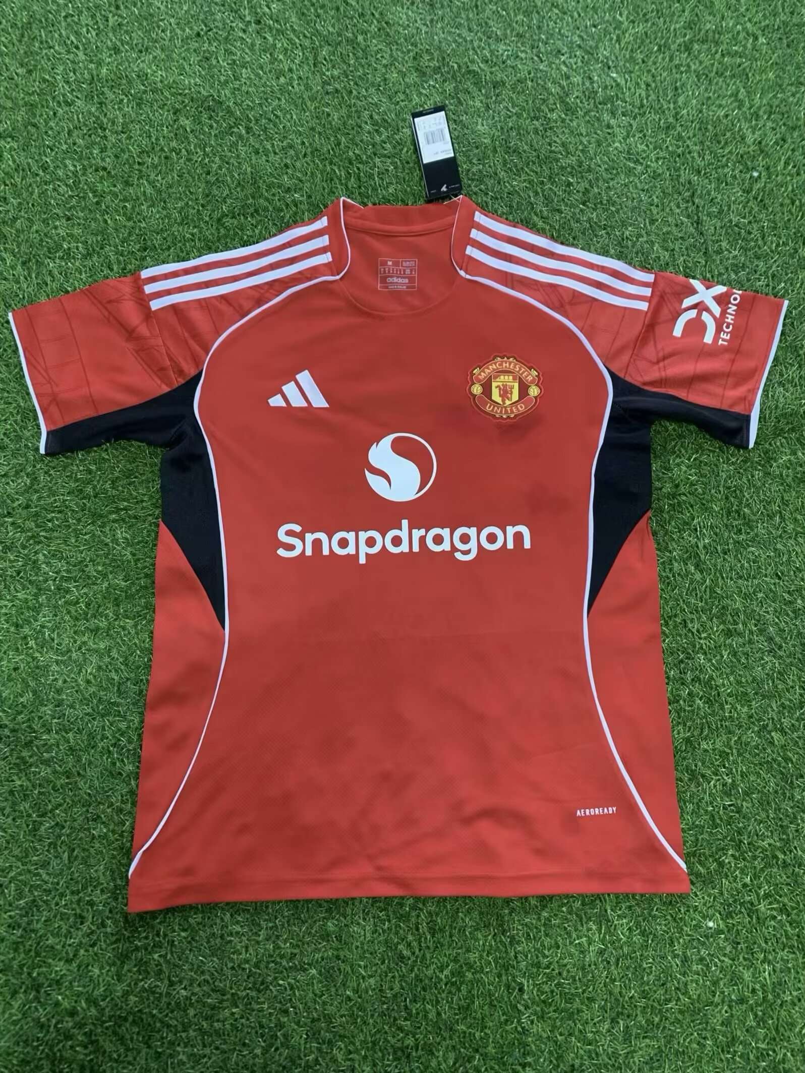 2025/2026 Manchester United Home Football Jersey 1:1 Thai Quality