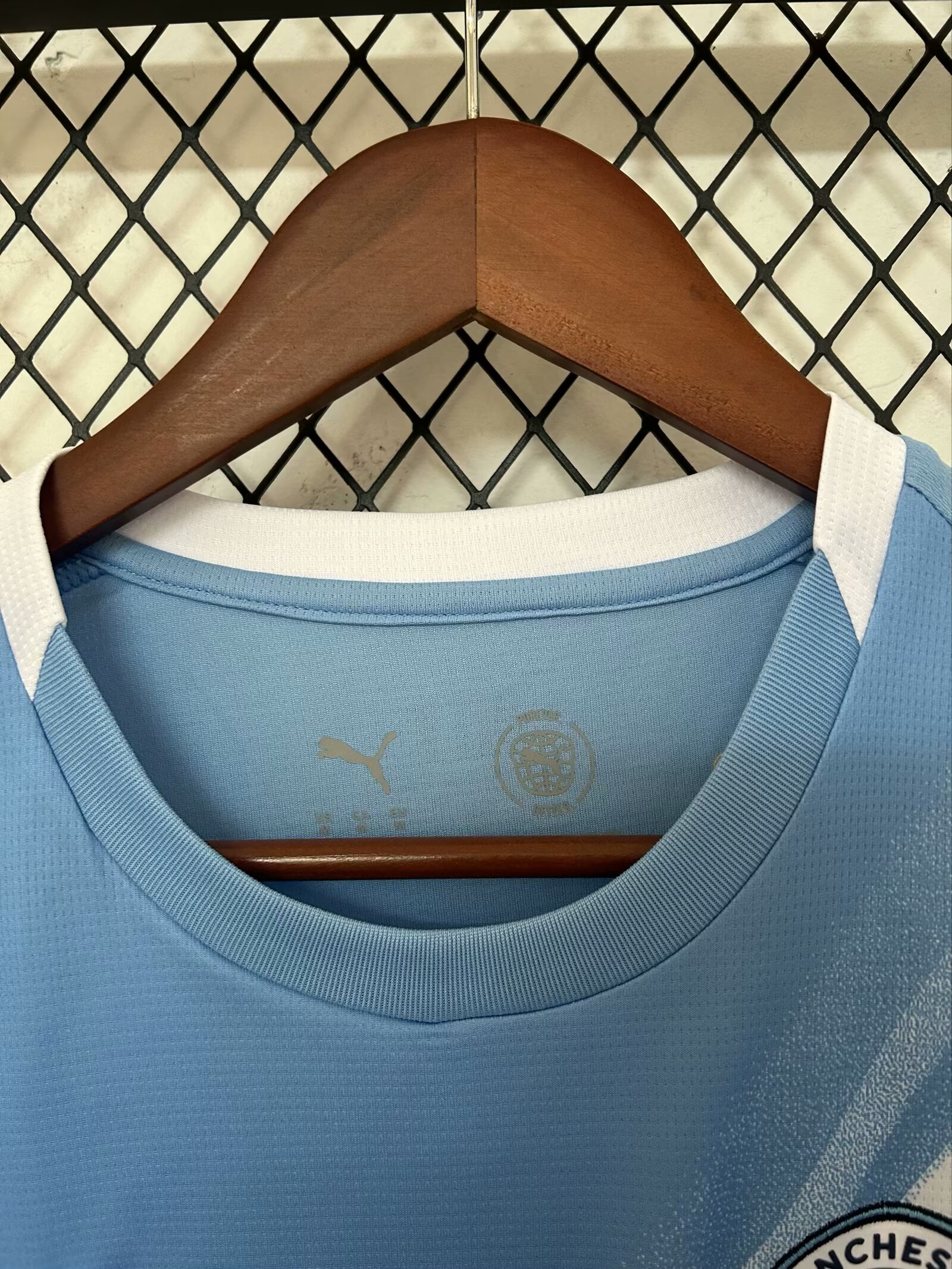 2025-26 Manchester City Home Jersey - Fans Edition