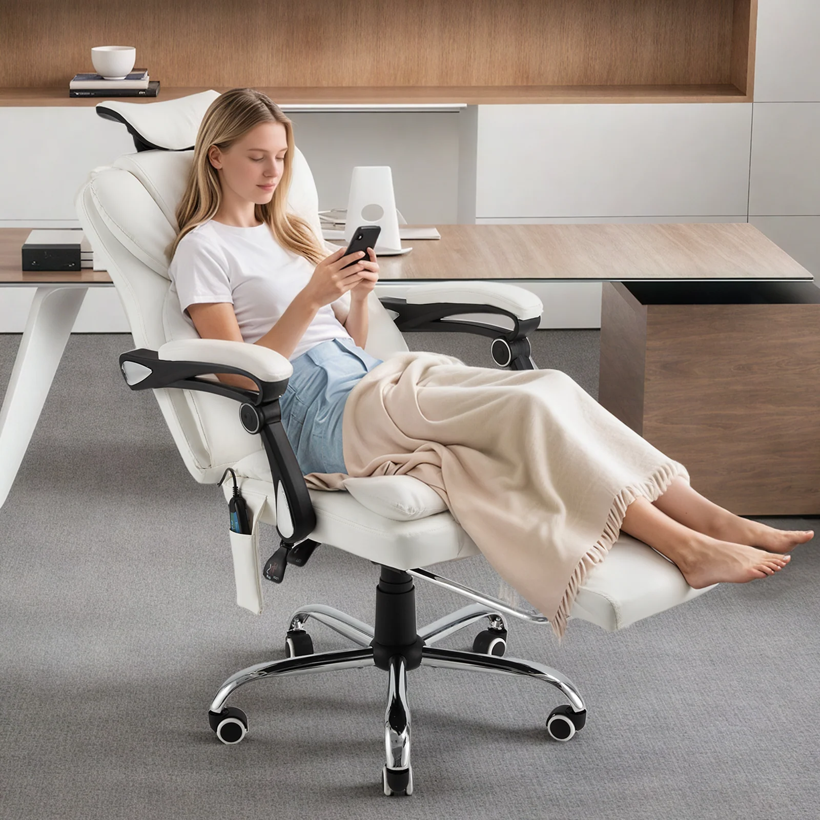 AECOJOY Office Chair with 7 Points Vibration Massage&Heat. Adjustable Ergonomic Recliner. Cream White