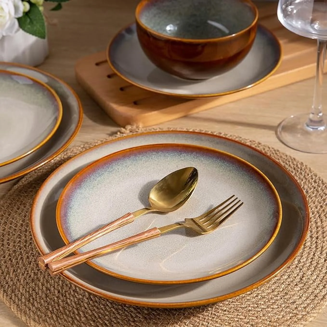Elegant Reactive Glaze Ceramic Dinnerware Set 12-Piece Shatterproof Scratch Resistant Dishwasher Microwave Oven Safe for 4