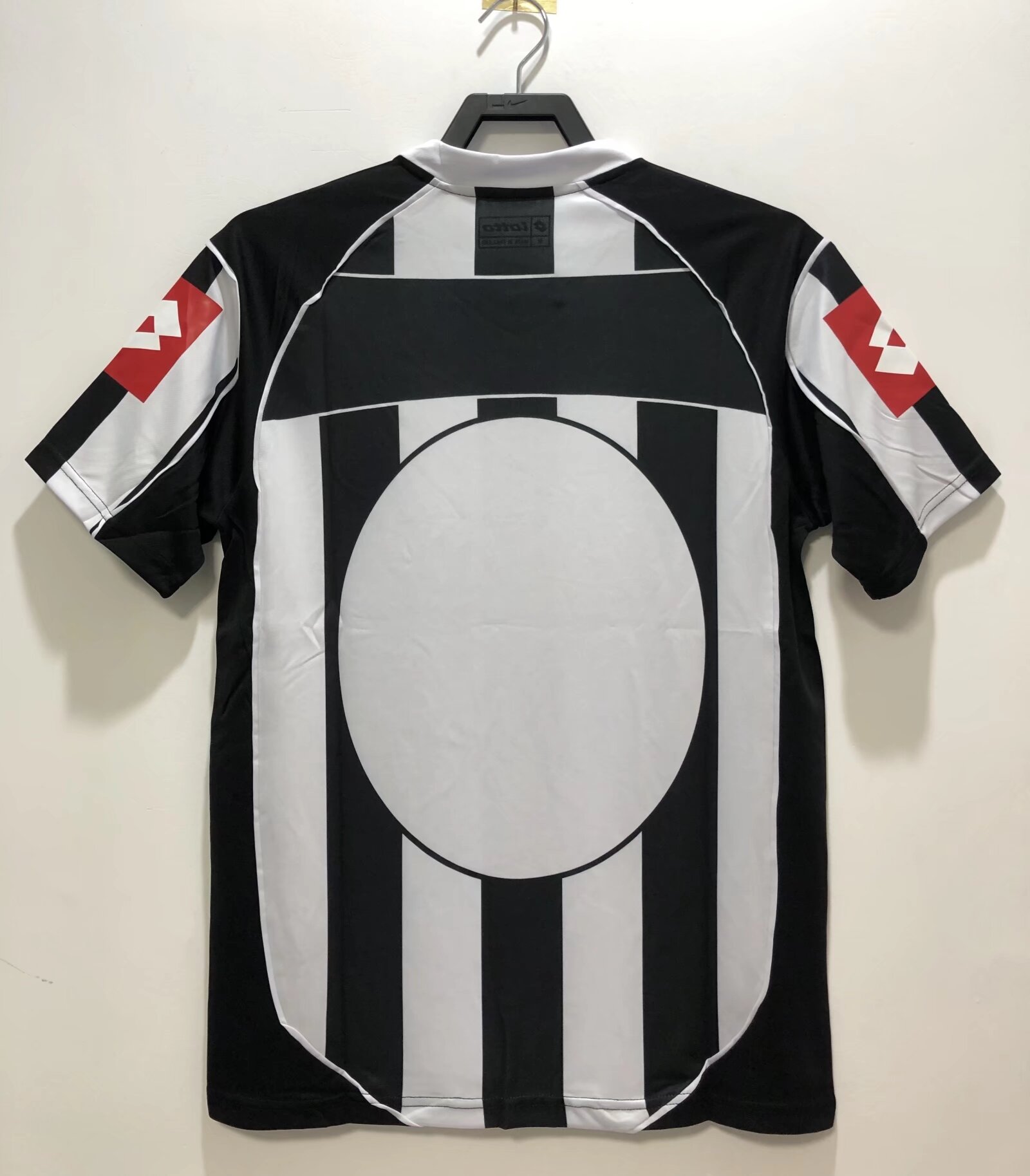 2002/2003 Juventus home retro jersey - Fans Edition