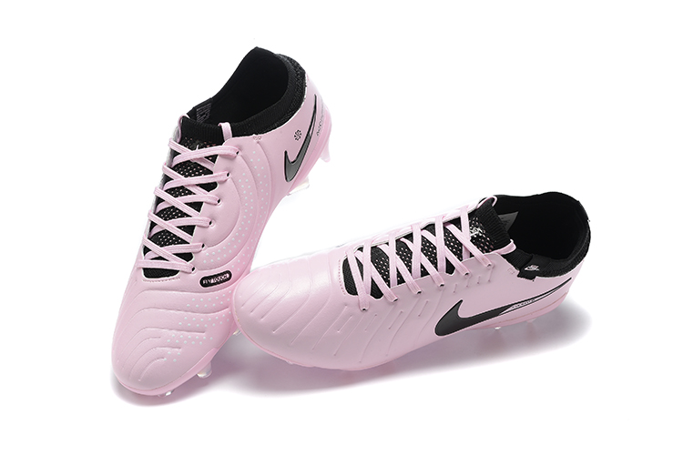 Tiempo Legend 10 Elite FG Football Shoes