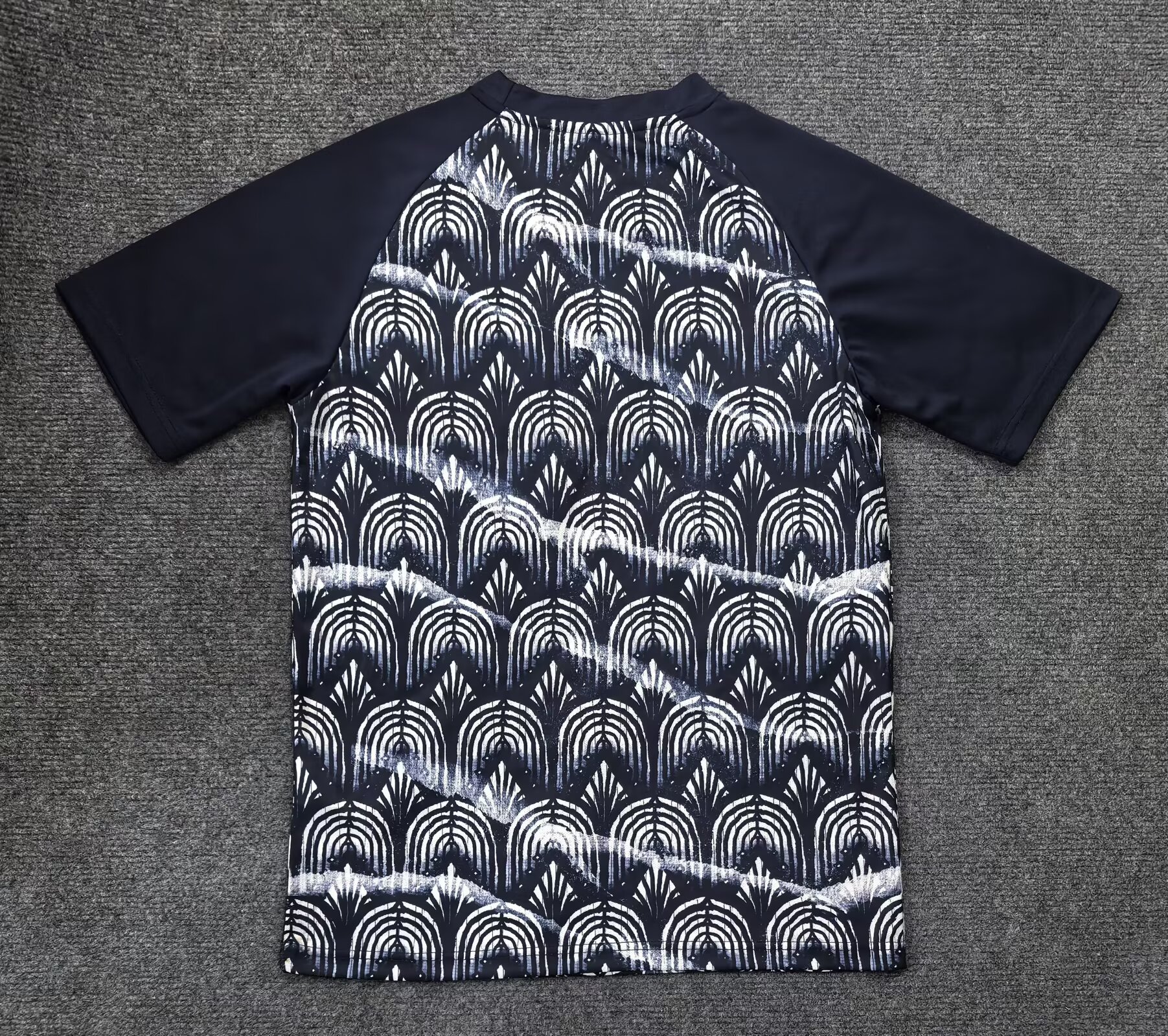 25-26 Austria Pre-match Jersey - Fan Edition