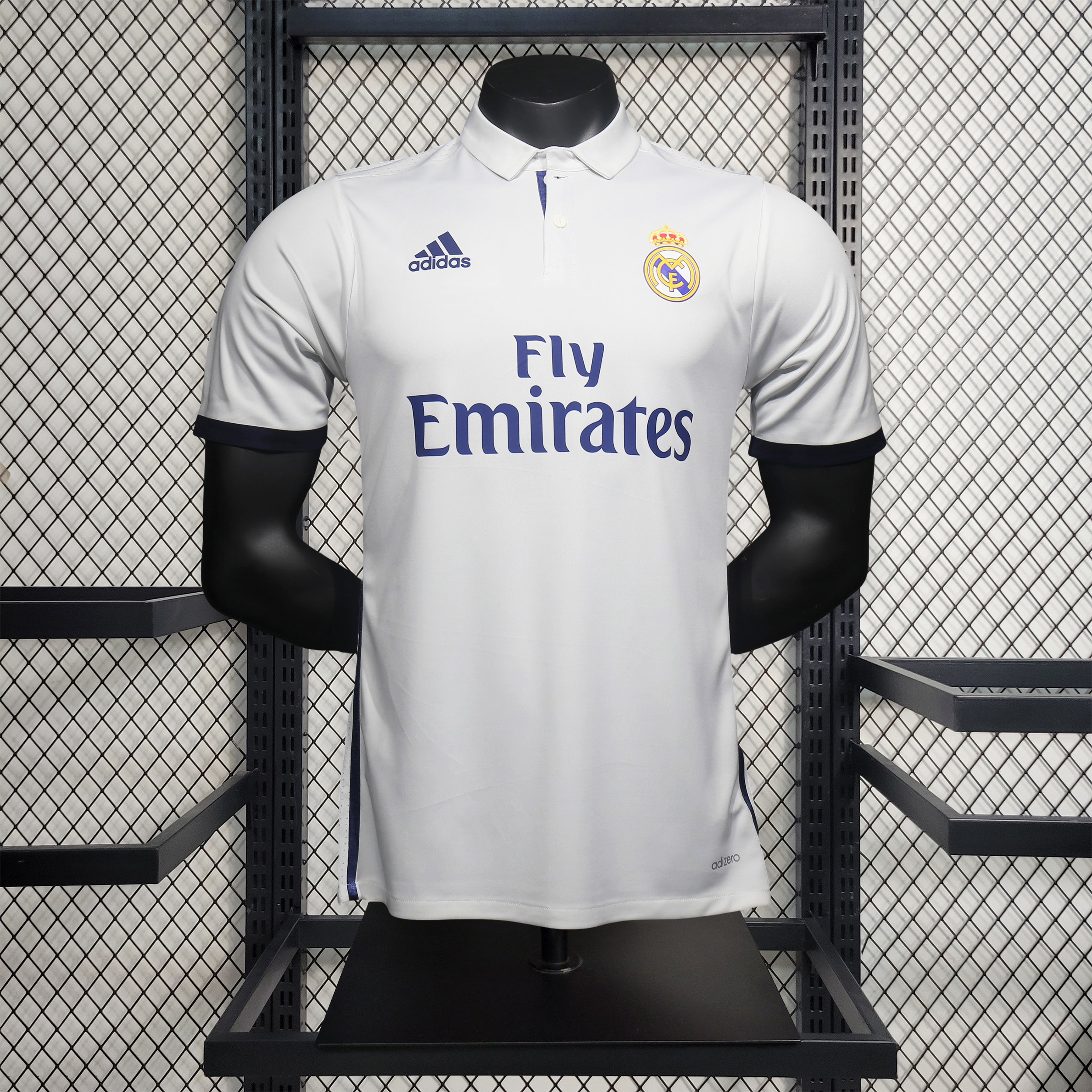 Retro Real Madrid 16-17 Home Jersey - Player Version