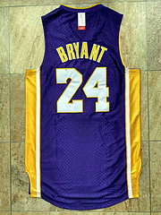 Los Angeles Lakers Kobe Bryant Yellow 24 MN
