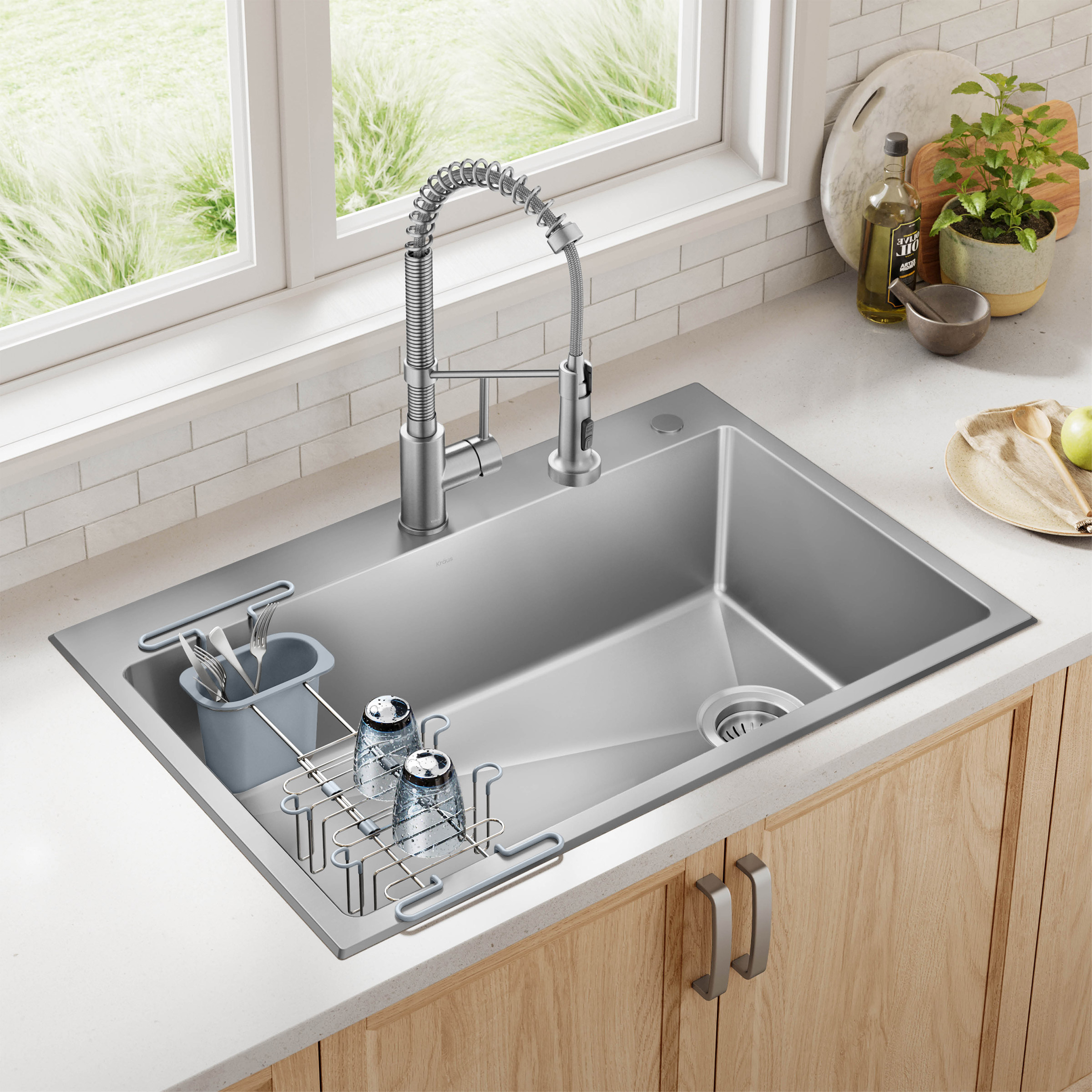KRAUS 33' Top Mount Single Bowl Kitchen Sink with Commercial Pull Down Faucet