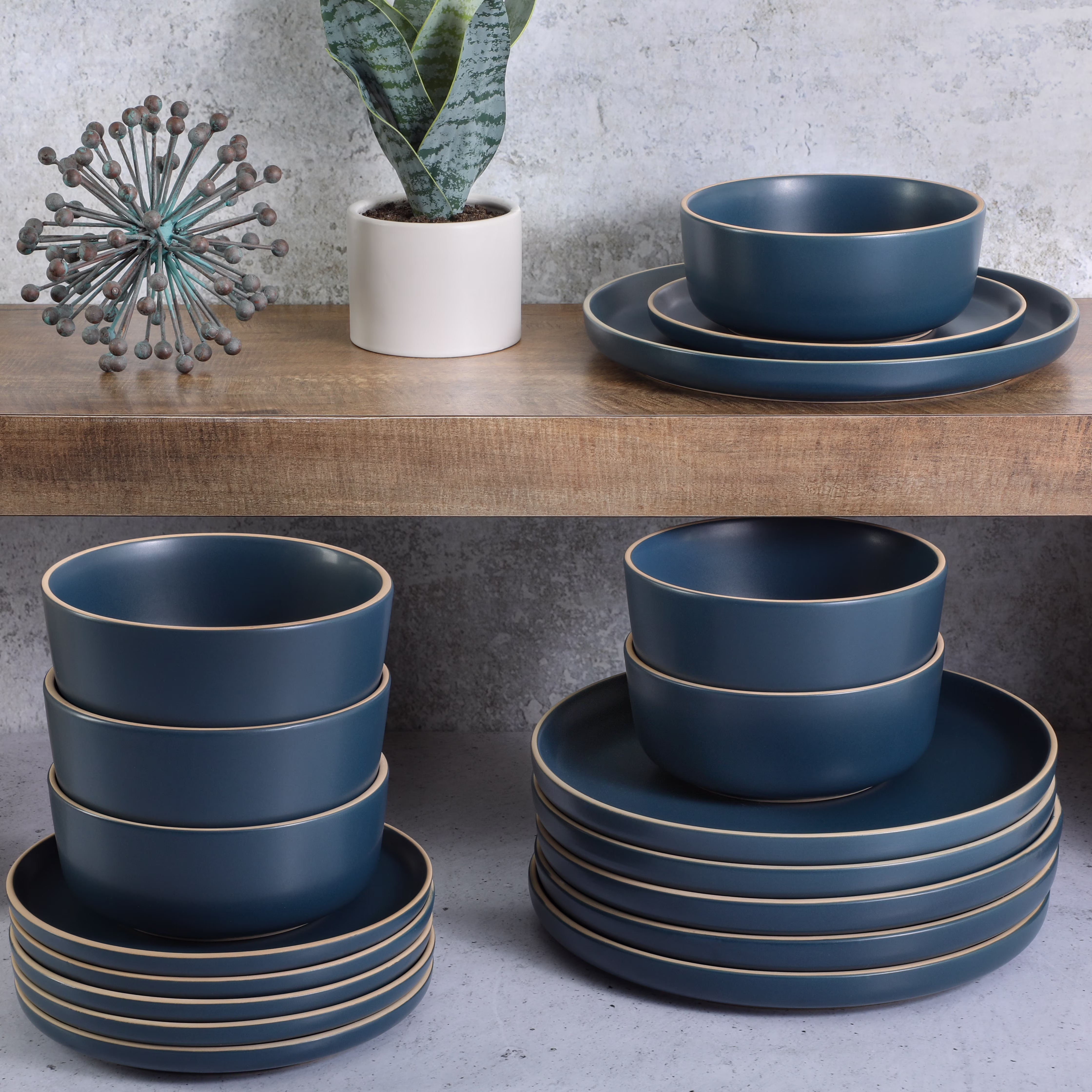 Gibson Home Zuma 18 Piece Dinnerware Set - Black
